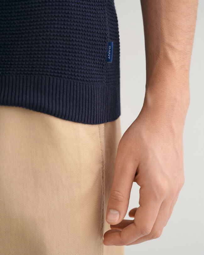 Tekstureret polosweater af bomuld med åben krave