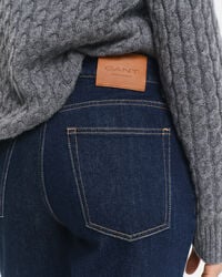 Jeans med lige ben og stræk