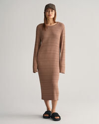 Tekstureret strikket kjole