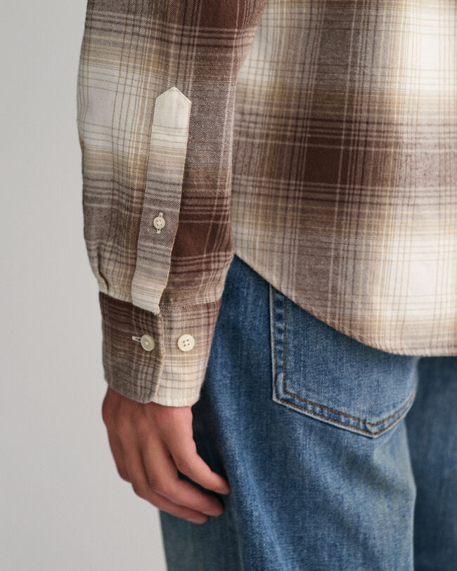 Regular fit flannelskjorte med skyggetern