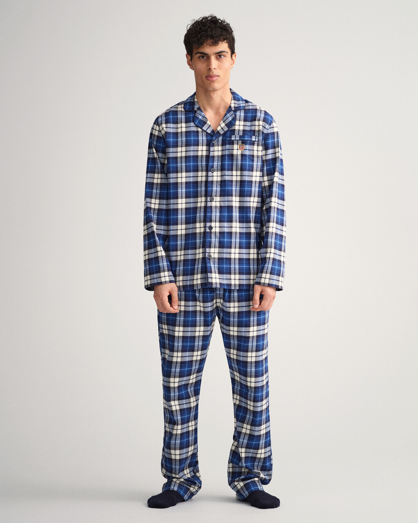 Pyjamassæt af flannel med skjorte i gaveæske