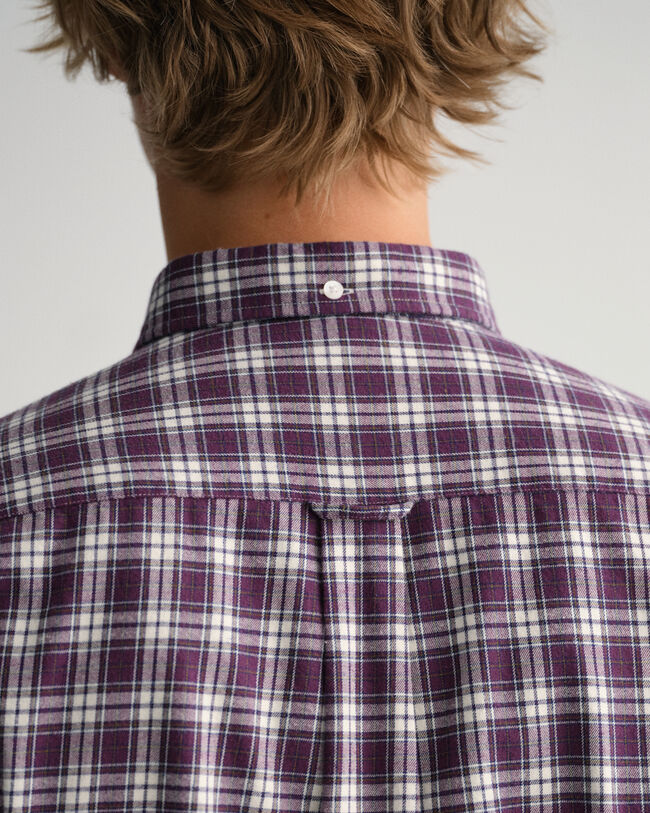 Regular fit ternet flannelskjorte