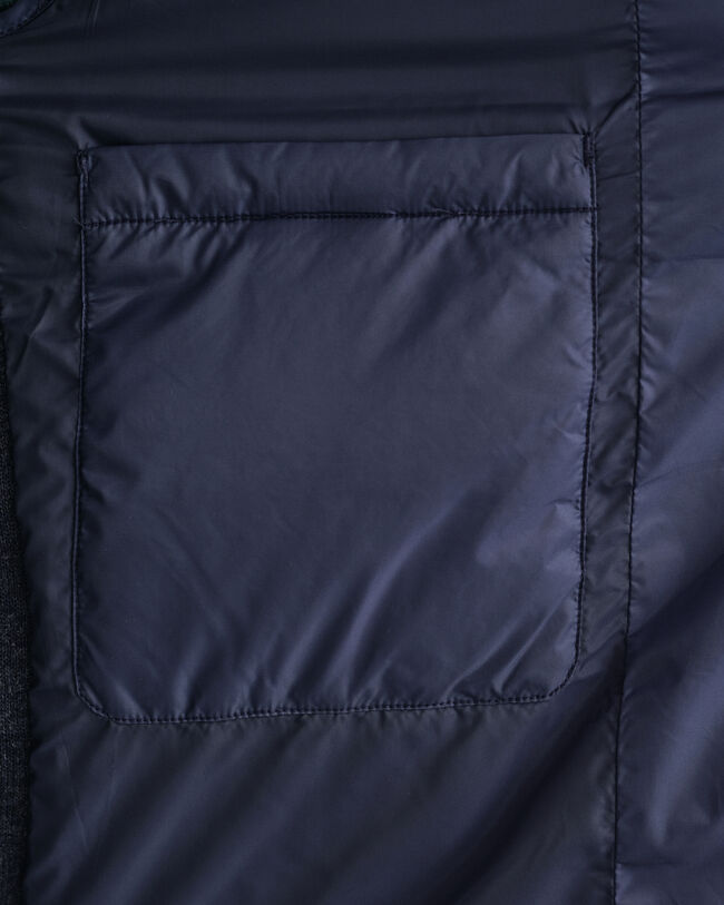 Mixed Media let vatteret vest