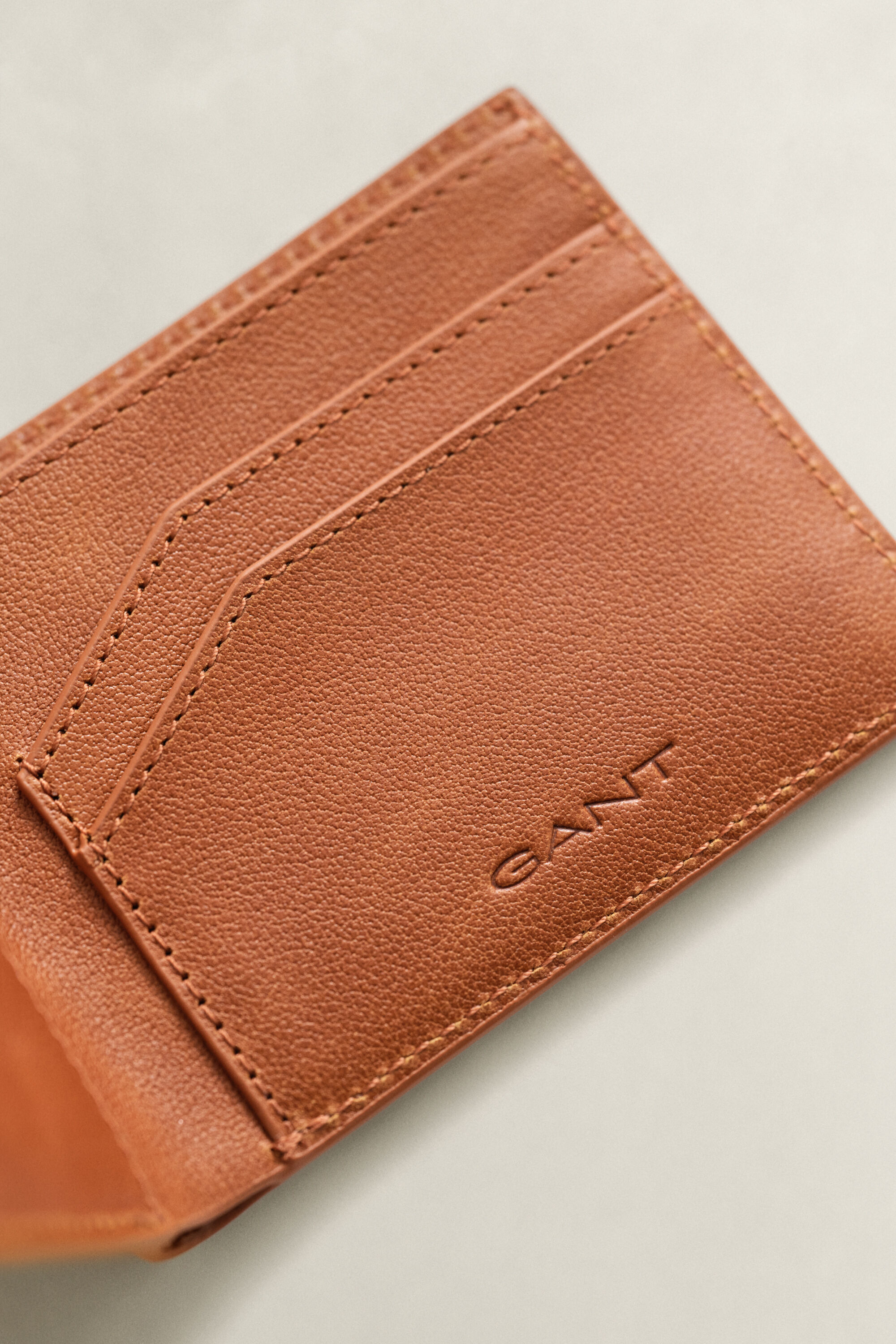 Læderpung med dobbeltfold