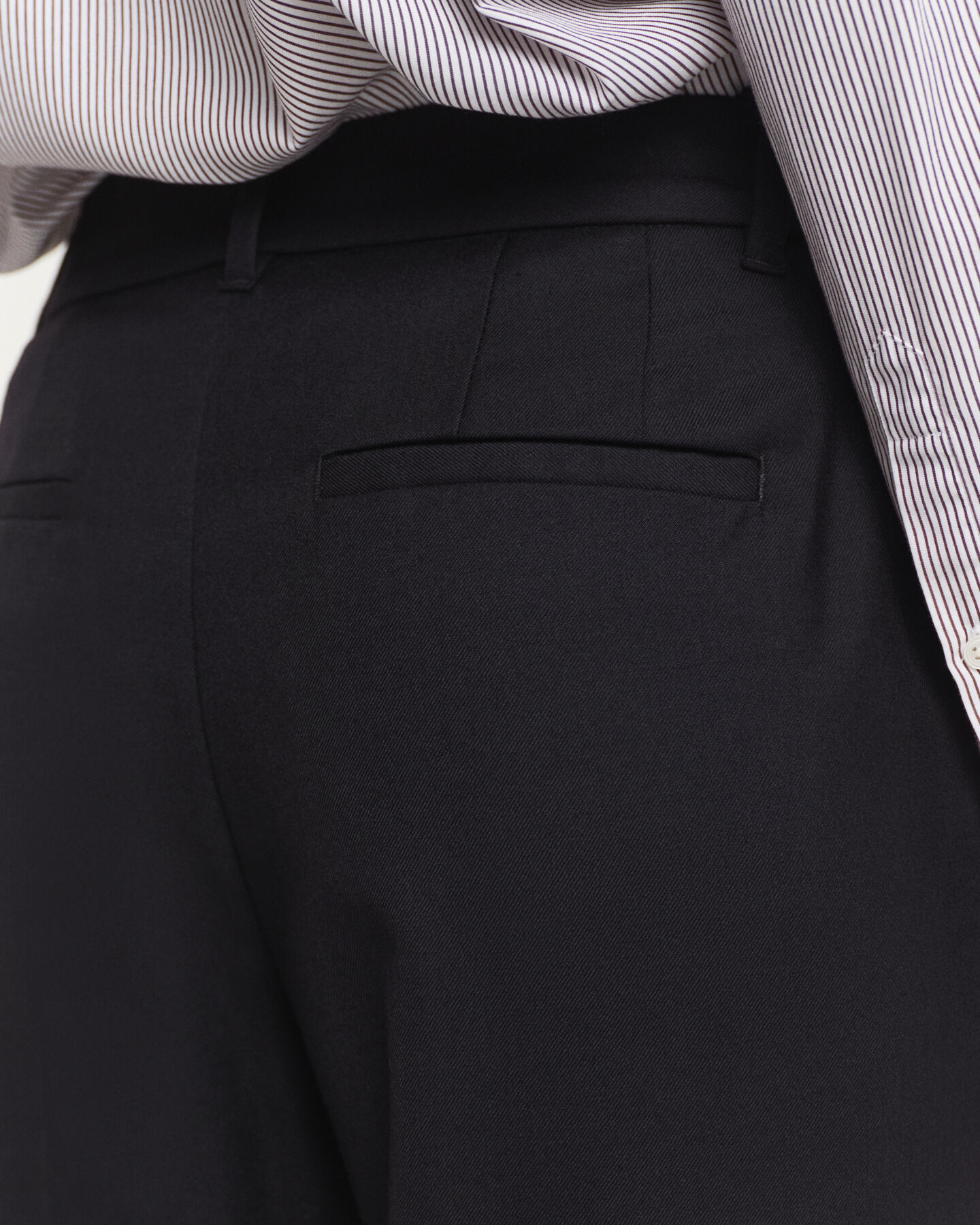 Skræddersyede bukser af uldblanding