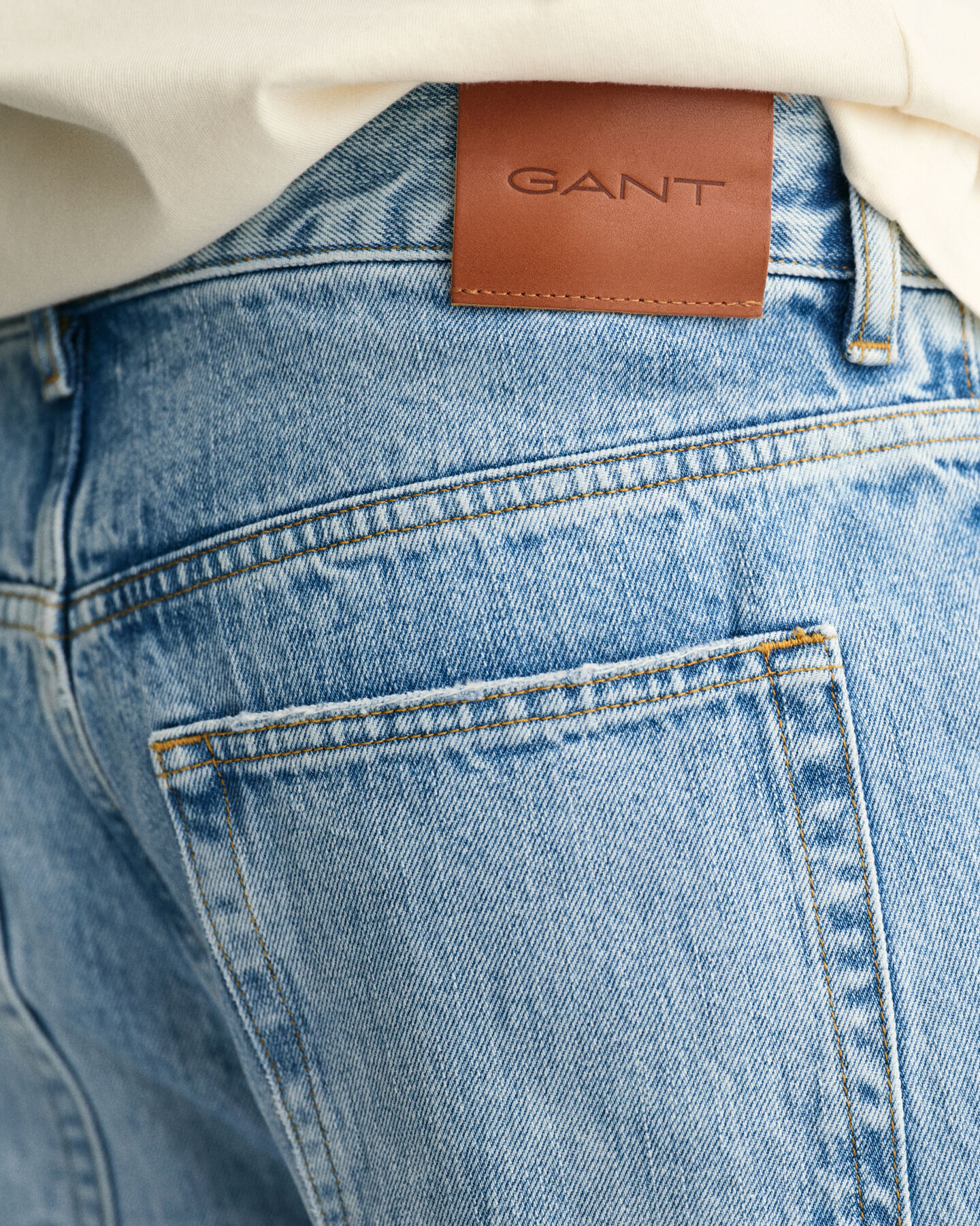 Loose fit jeans med brede ben