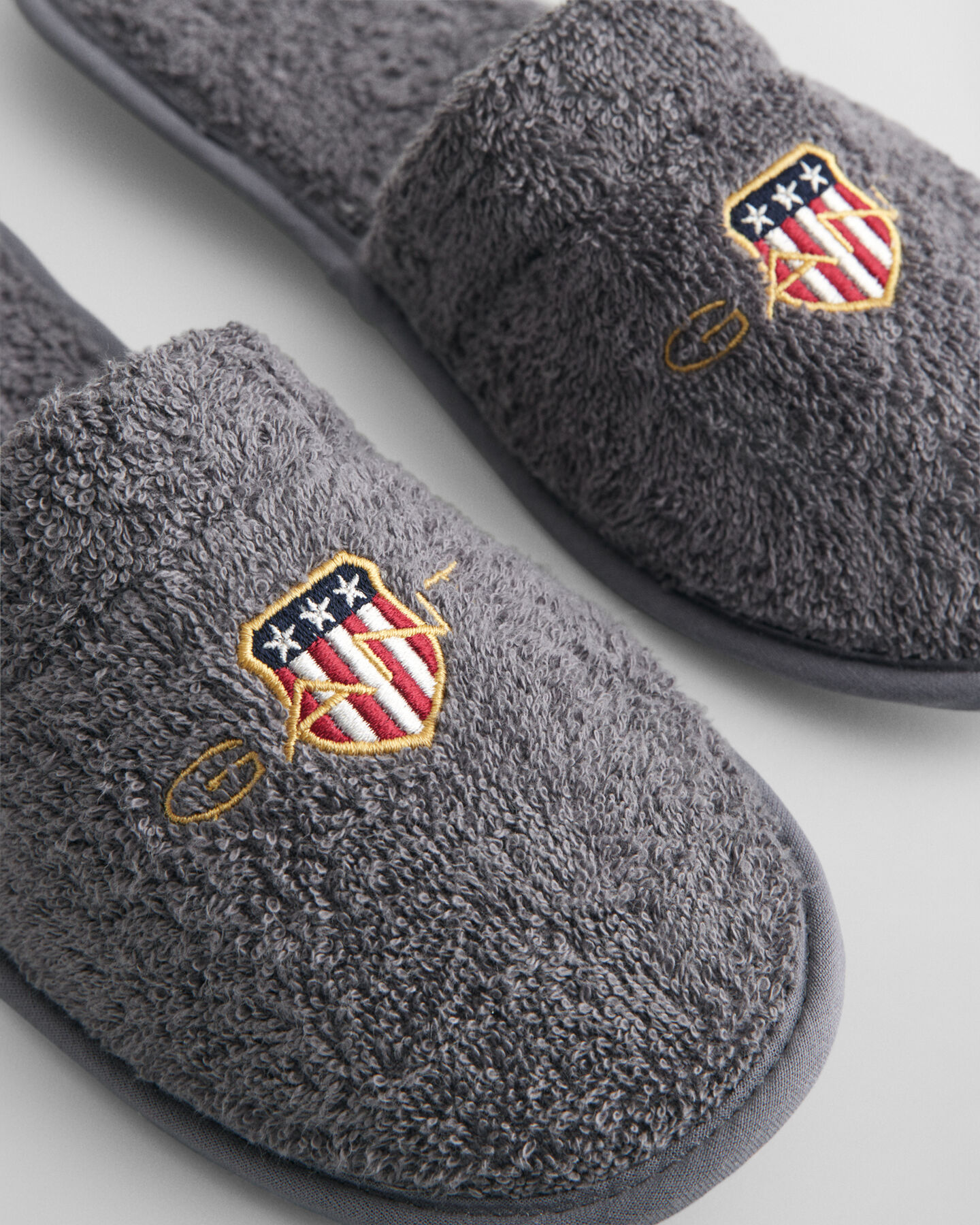 Archive Shield frottéhjemmesko