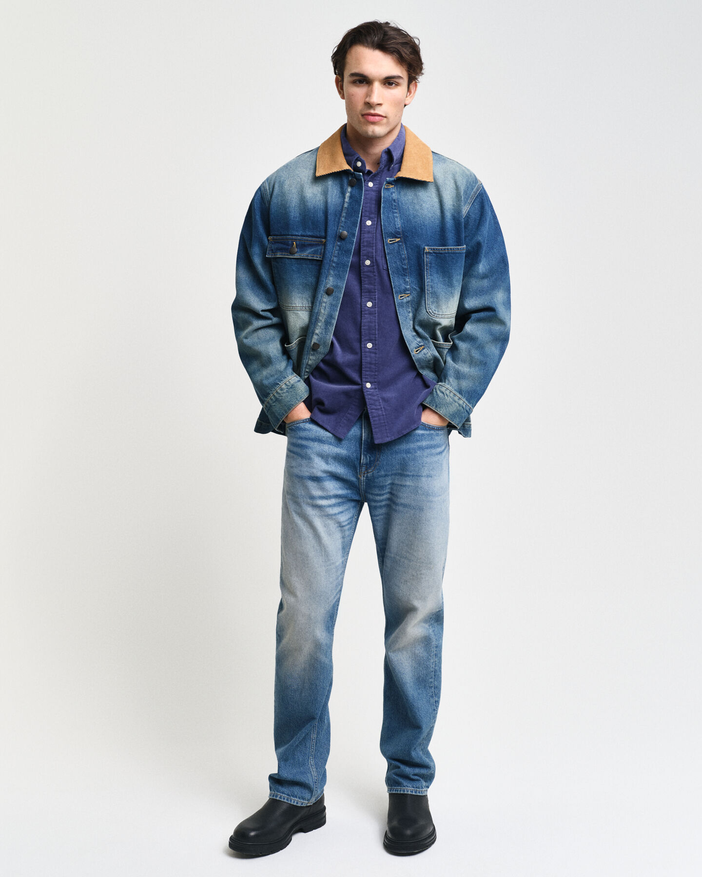 Regular fit skjorte af jernbanefløjl