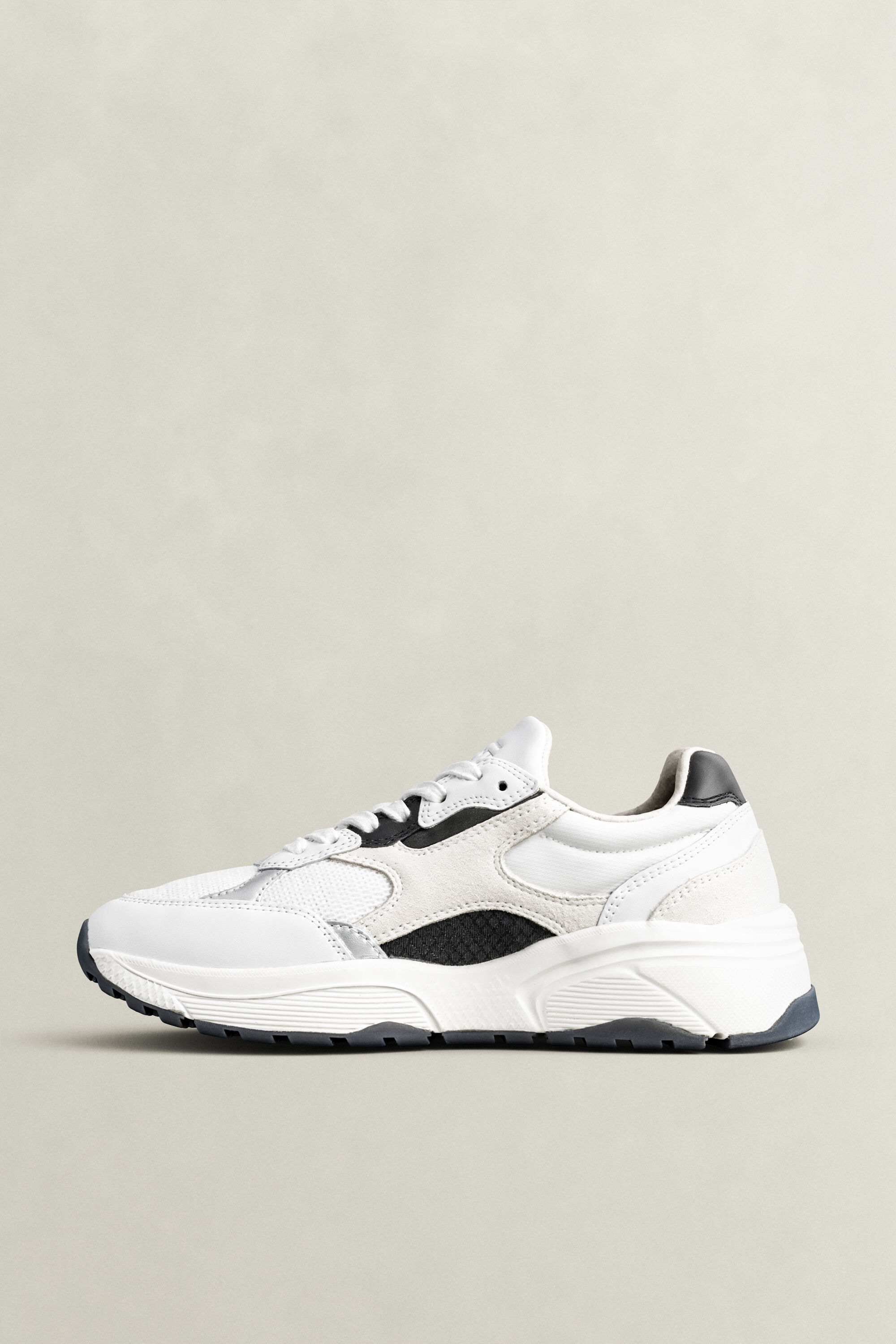 Newile sneakers i læder og nylon