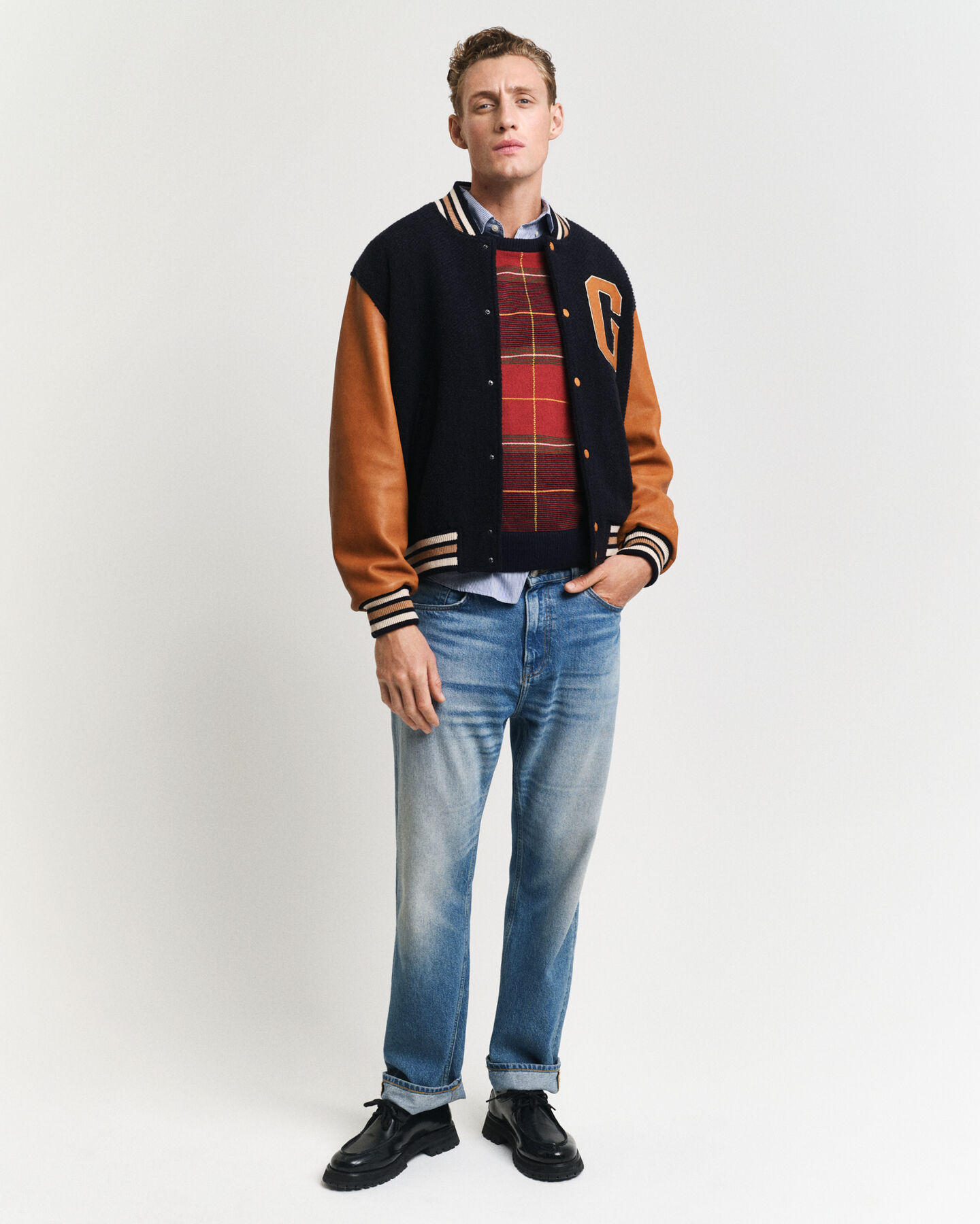 Ternet crewneck sweater