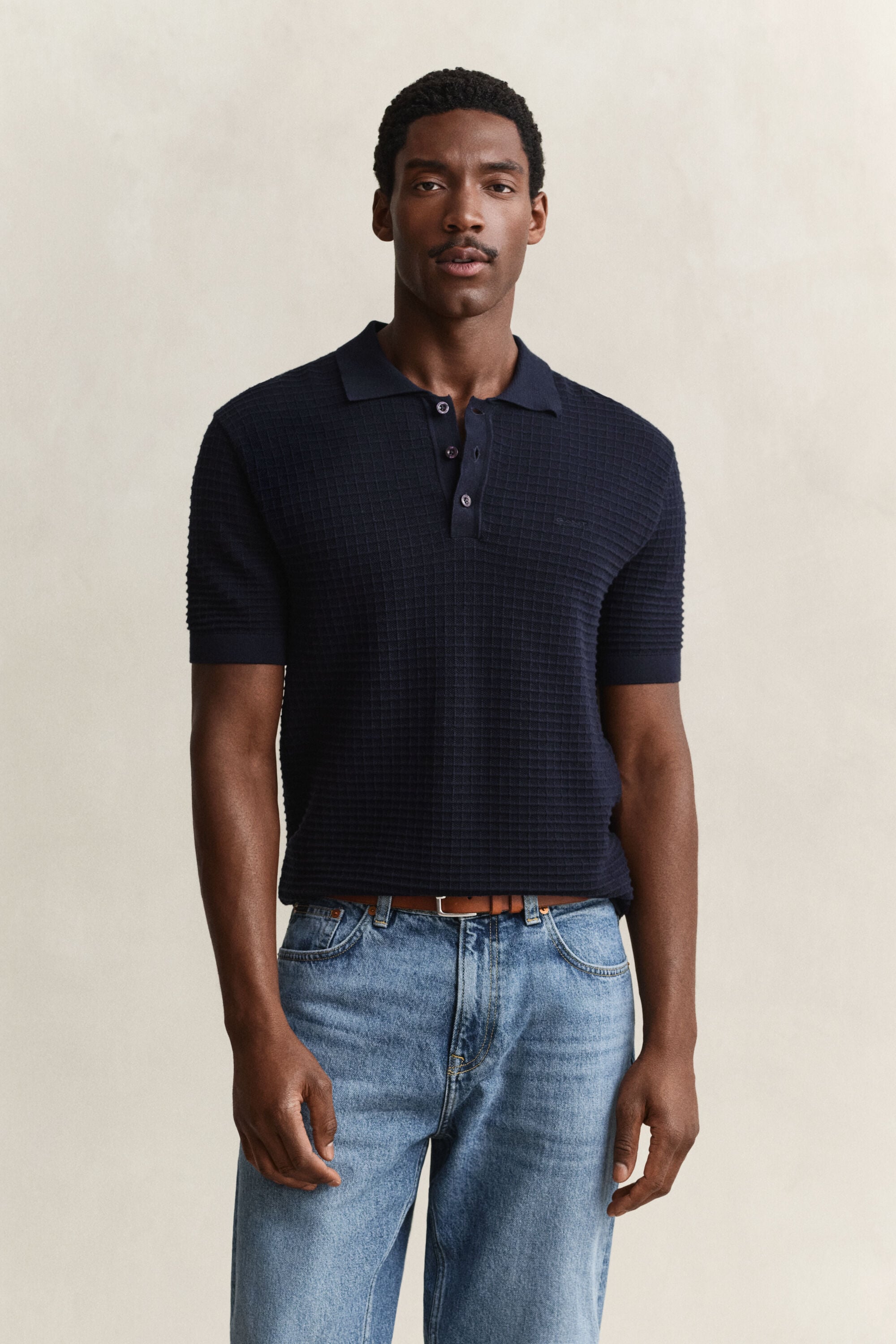 Tekstureret polosweater