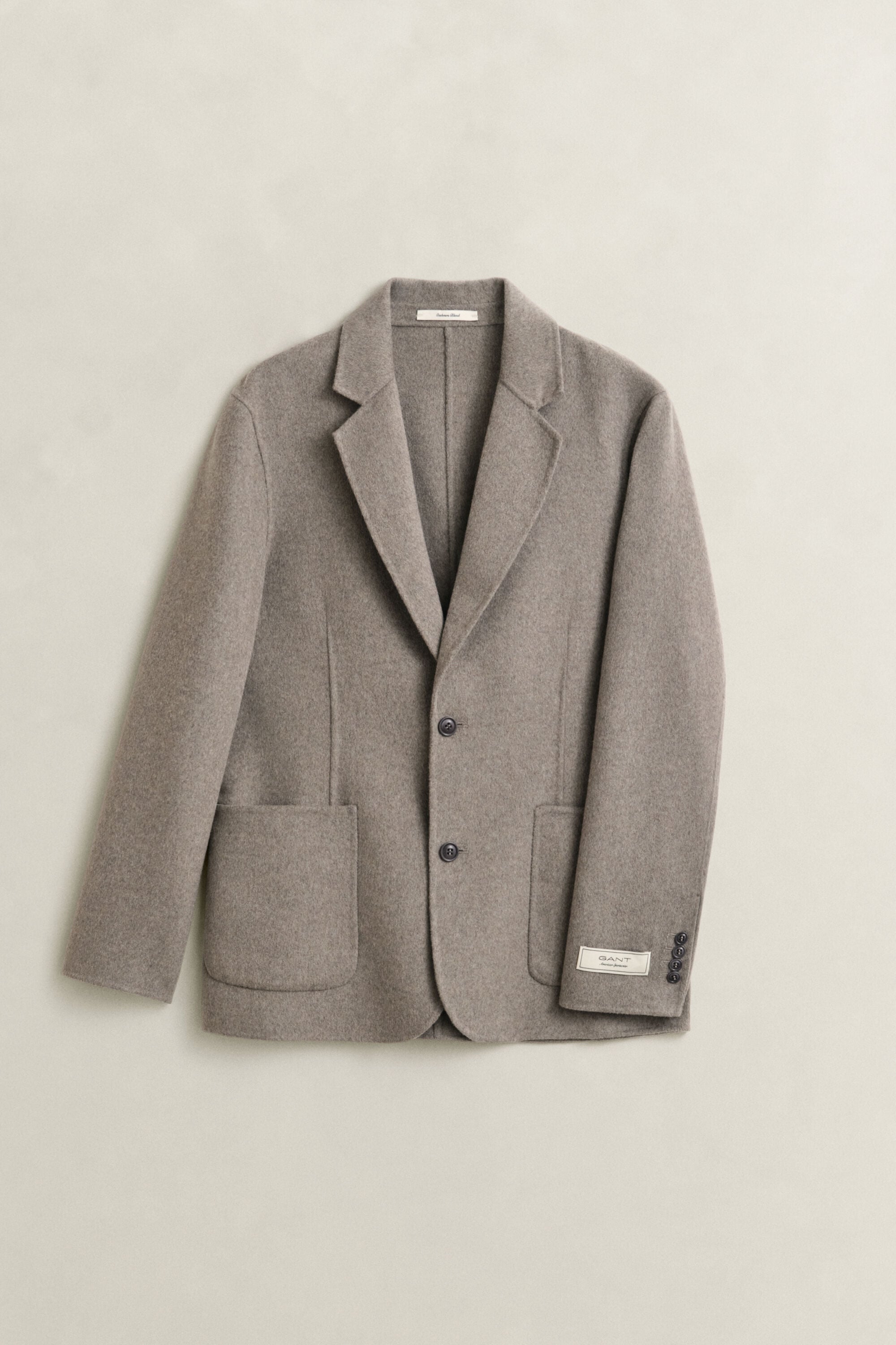 Håndsyet blazer