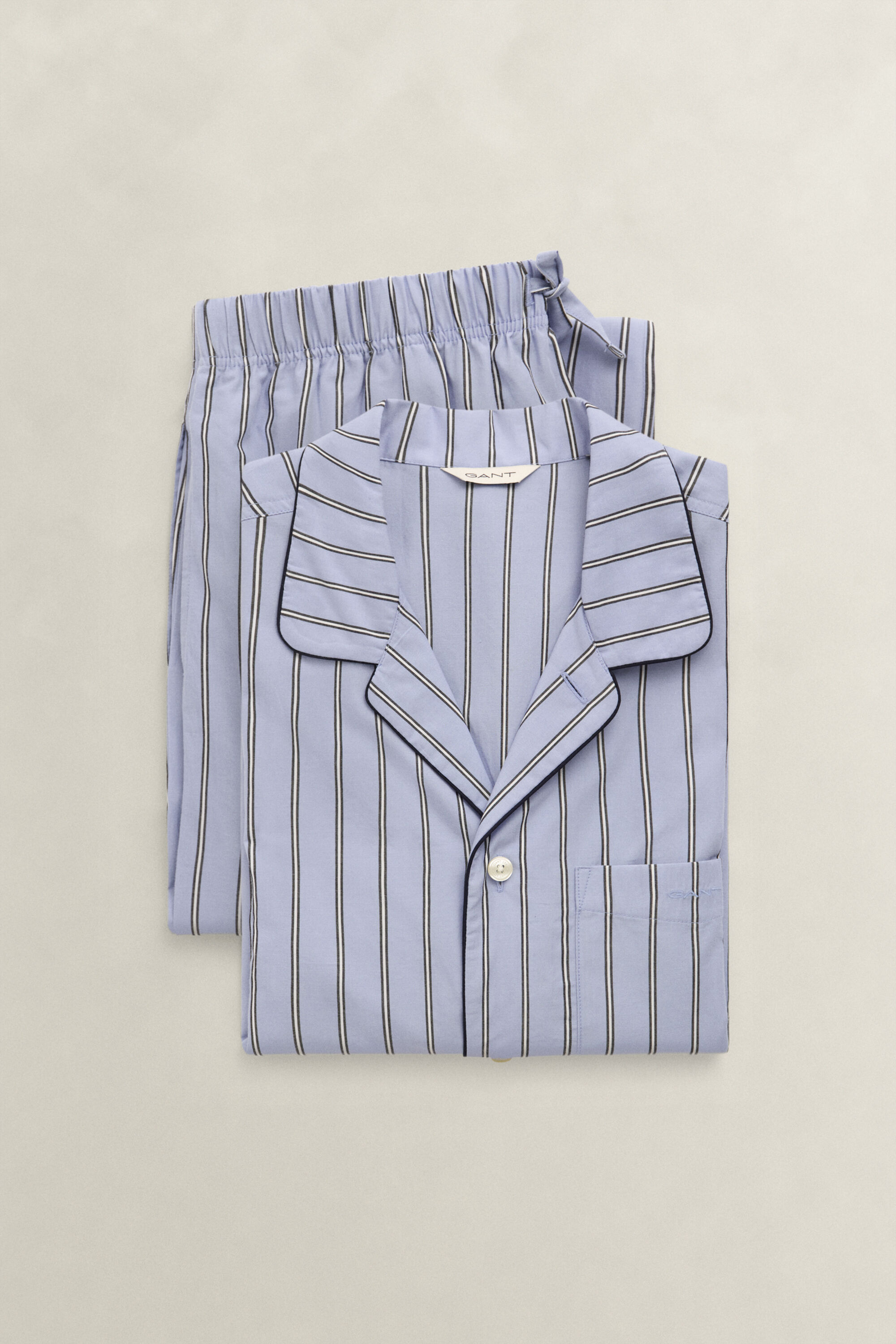 Stribet poplin pyjamassæt