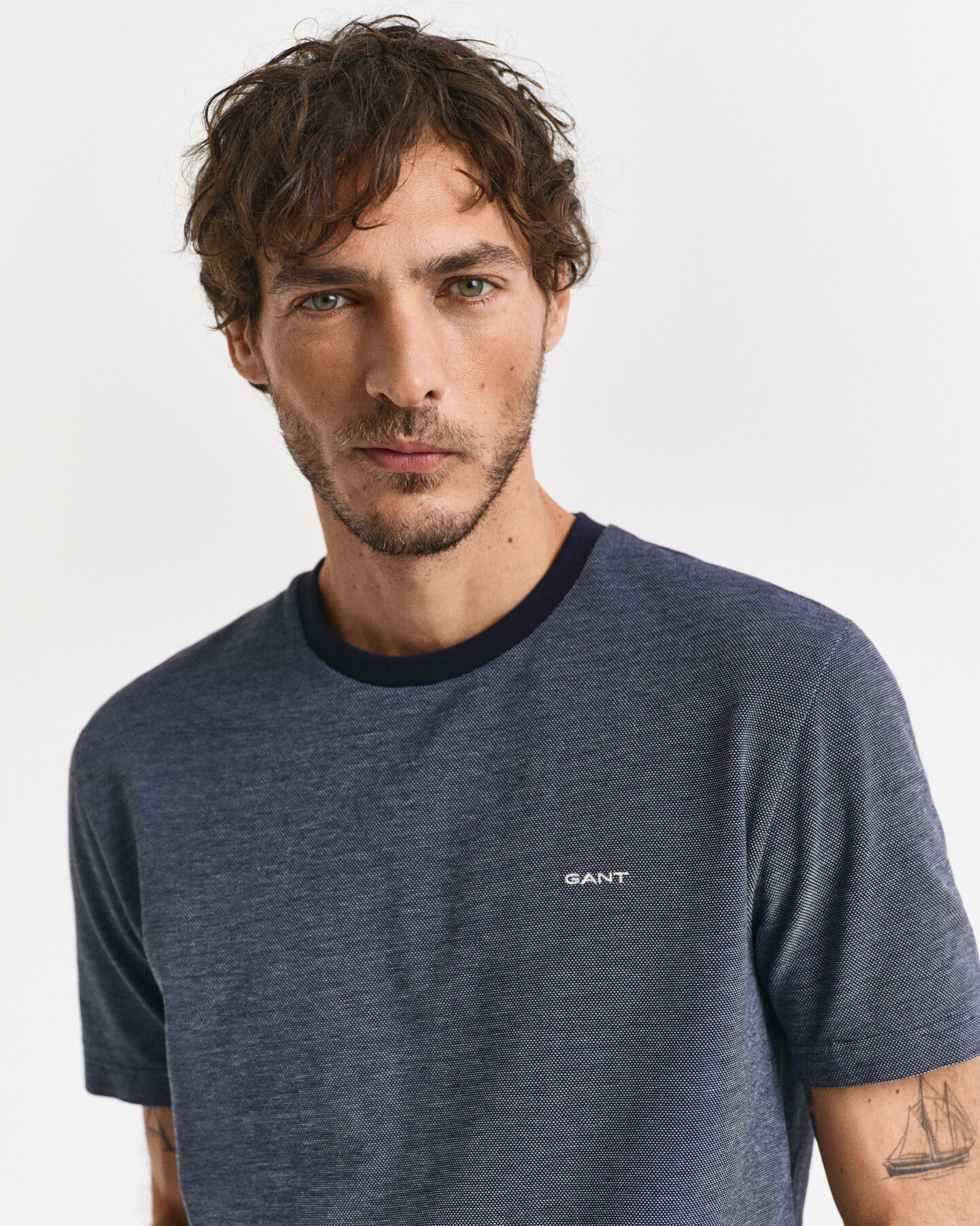 4-Colored Oxford T-Shirt