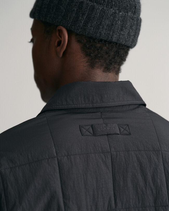 Quiltet skjortejakke