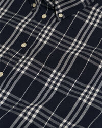 Relaxed fit ternet flannelskjorte