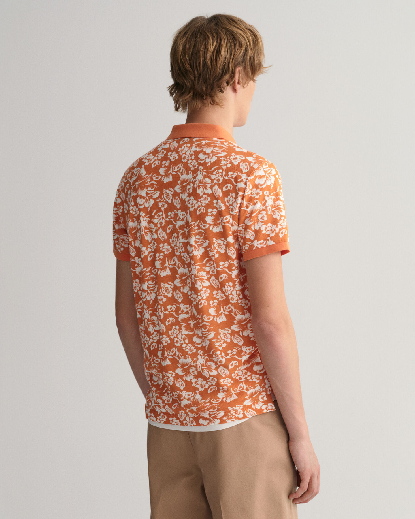 Piqu&eacute; poloskjorte med blomstertryk