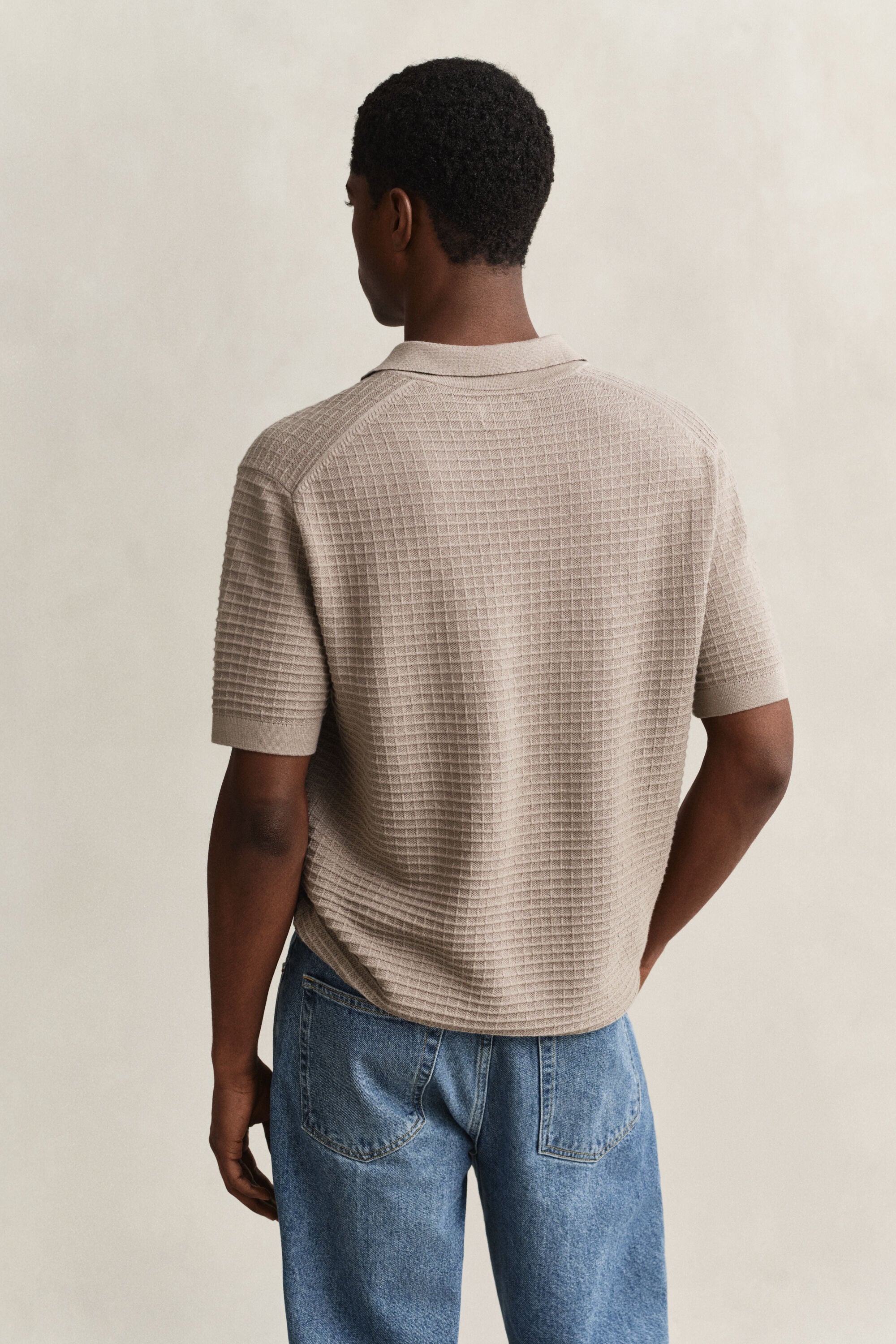 Tekstureret polosweater