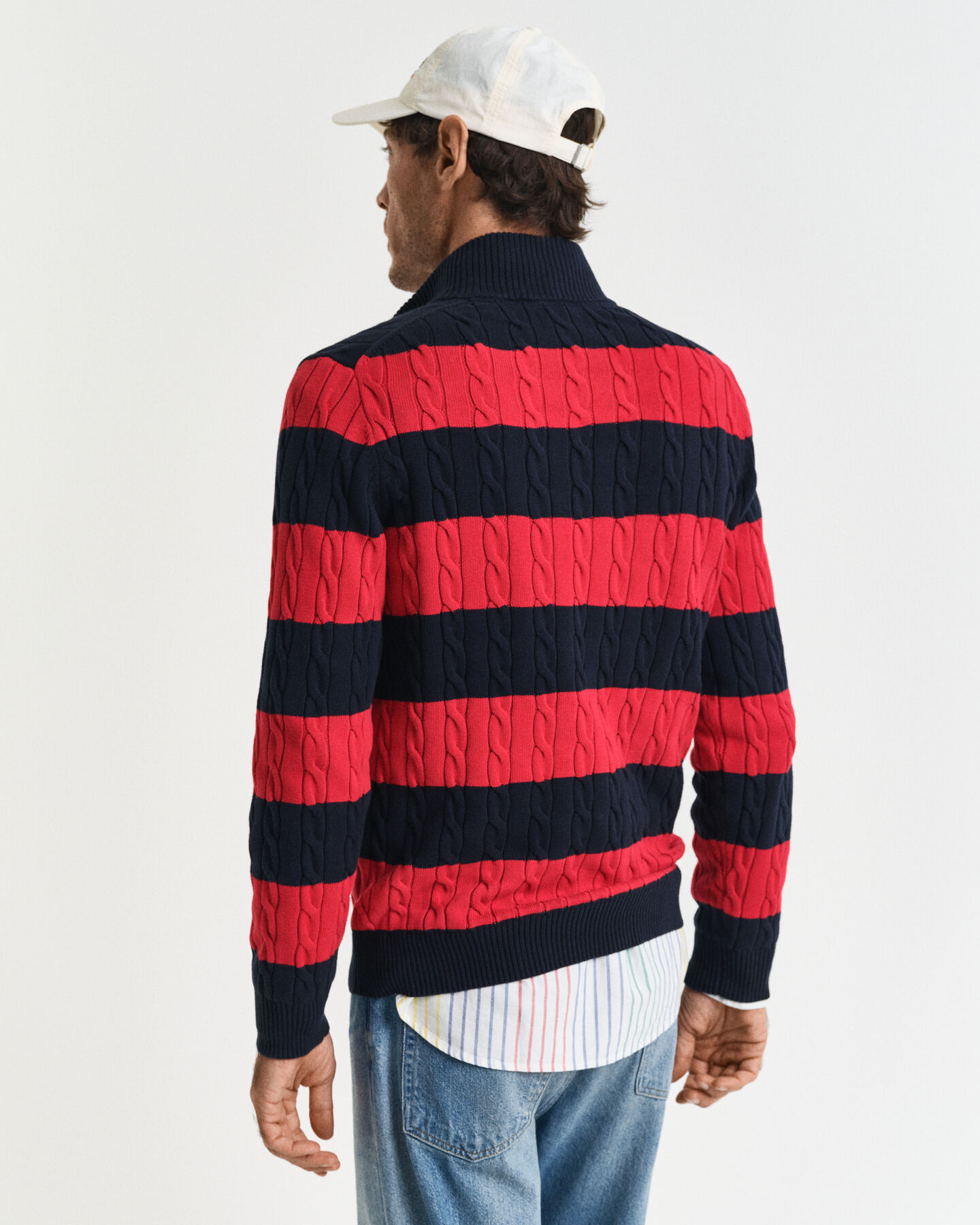 Stribet kabelstrikket sweater af bomuld med halv lynlås