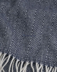 Sildebensmønstret uldhalstørklæde