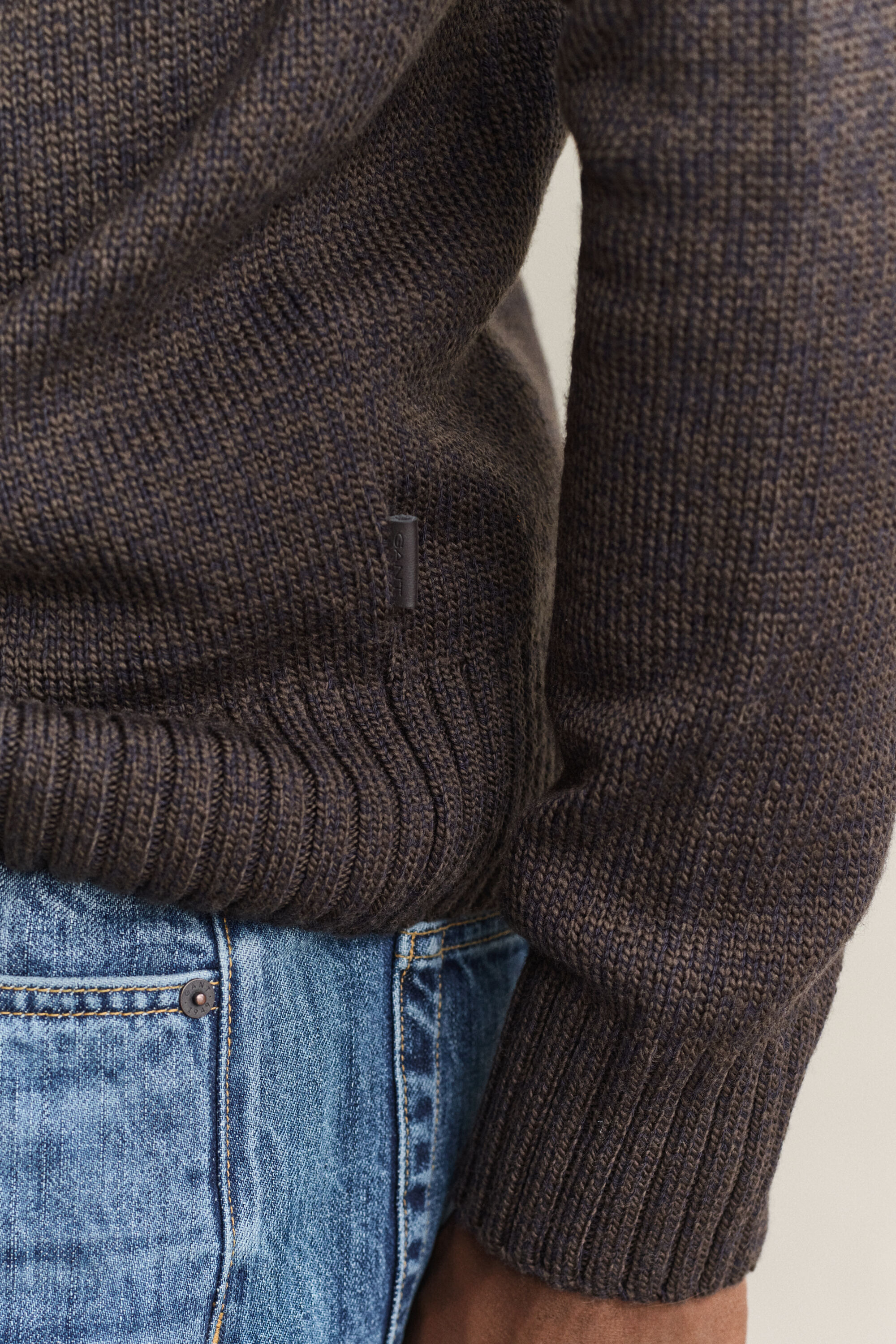 Rullekrave-sweater i uldblanding med mouliné