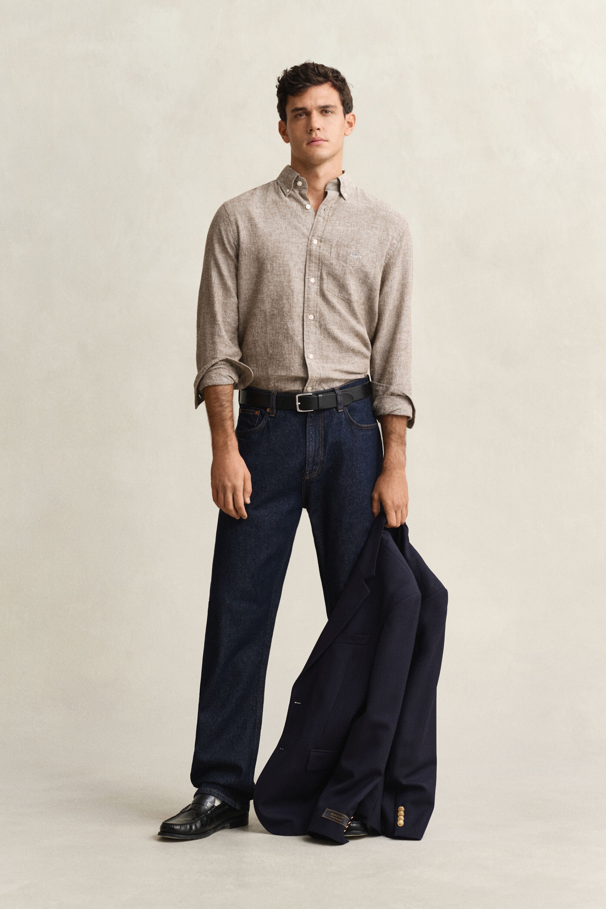 Skjorte af hørblanding