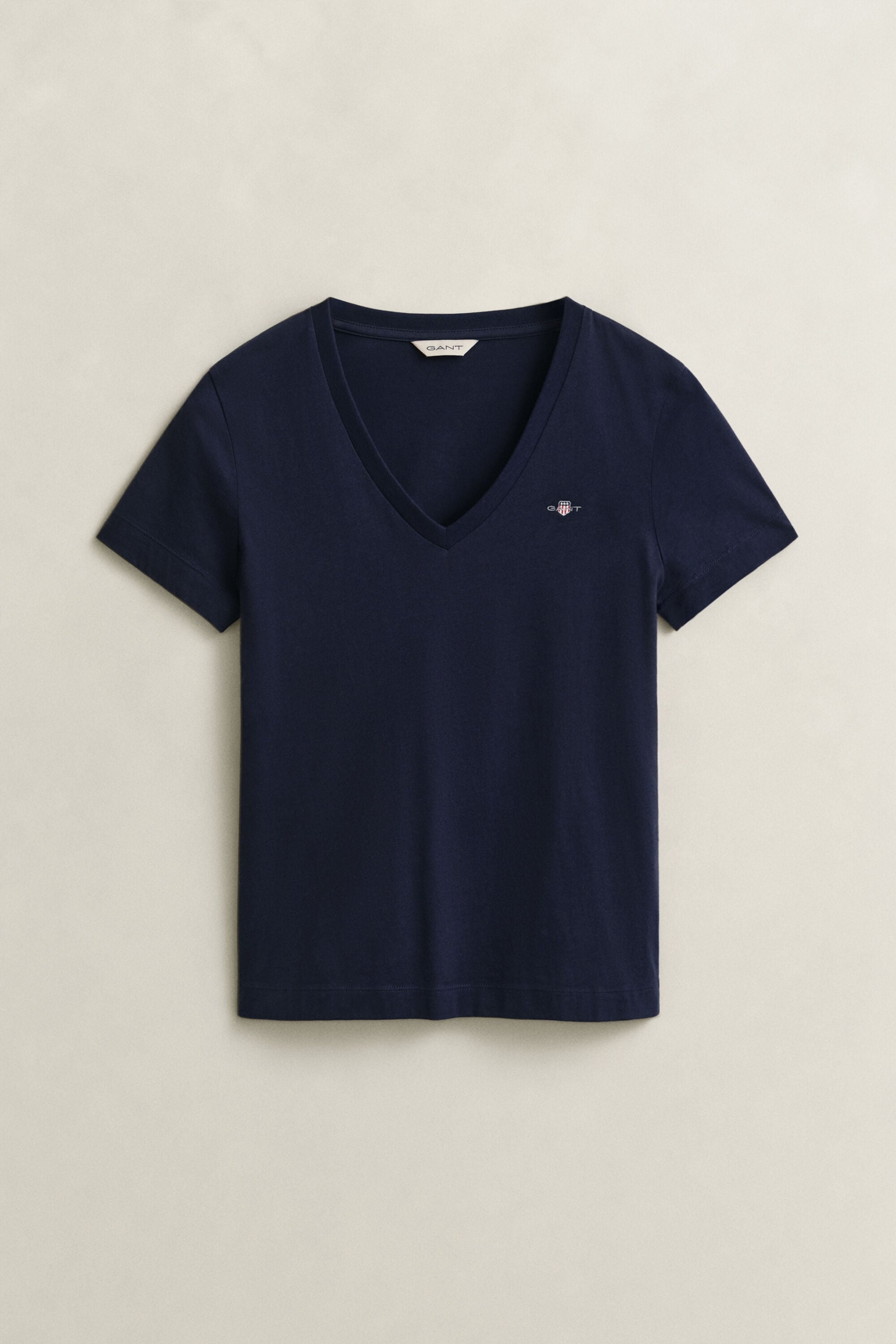 Shield T-shirt med V-hals