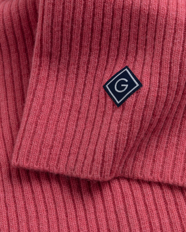 Ribstrikket halstørklæde