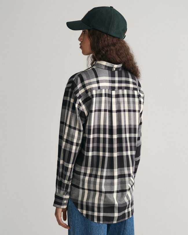 Relaxed fit ternet flannelskjorte