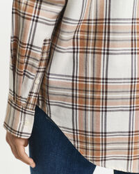 Relaxed fit ternet flannelskjorte