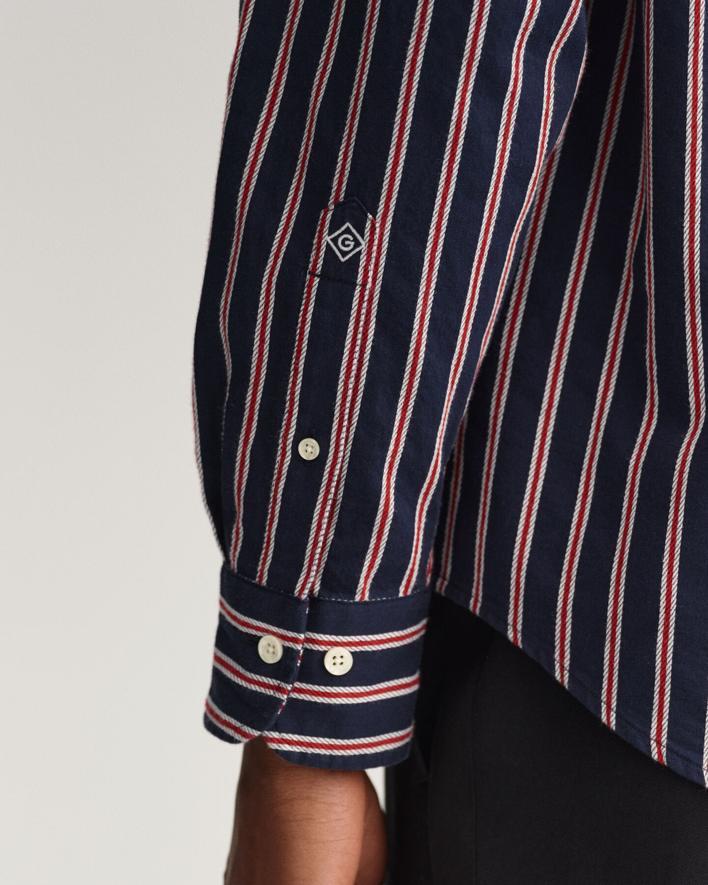 Relaxed fit dobby-stribet skjorte