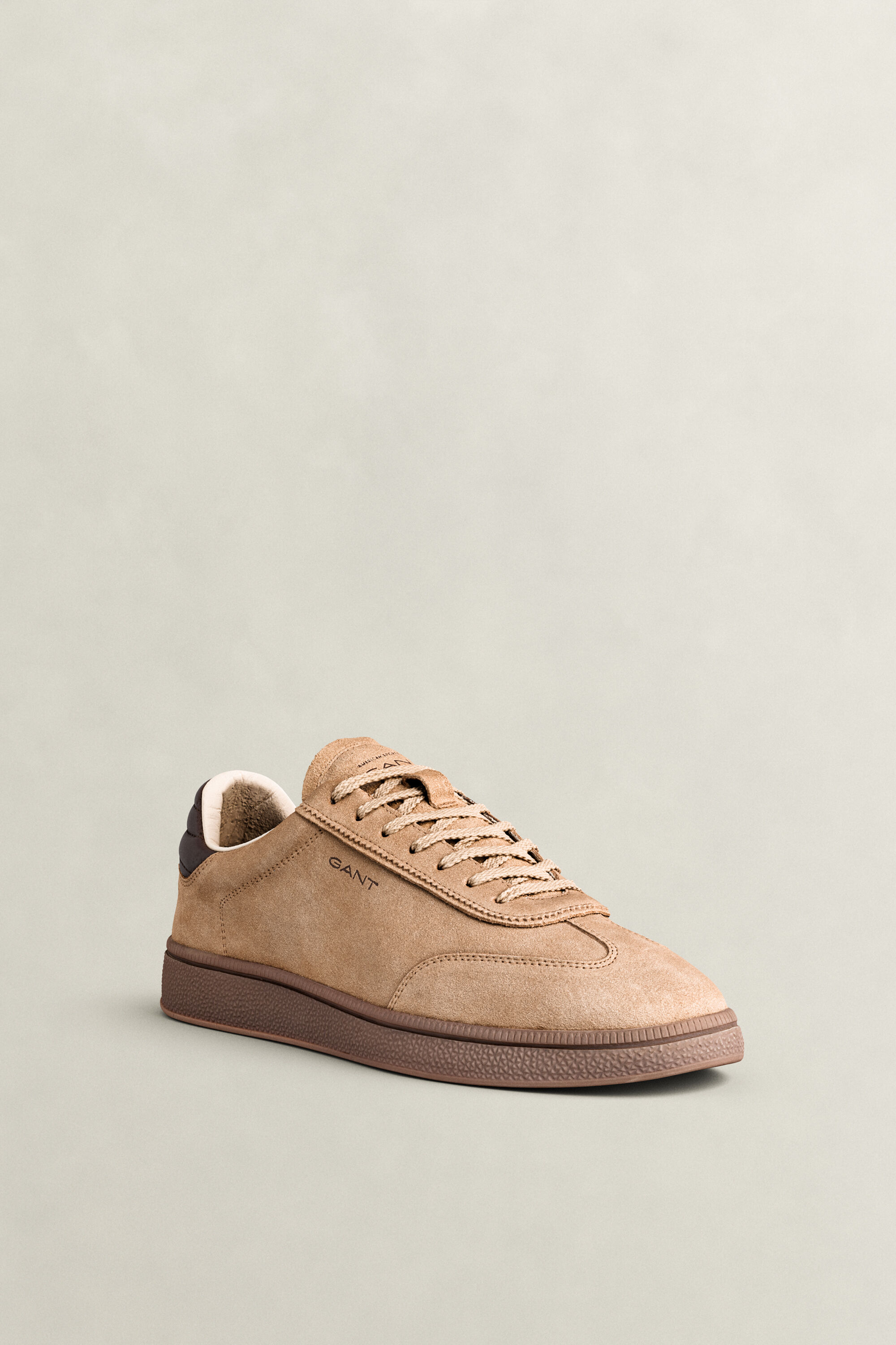 Cuzmo sneakers i ruskind