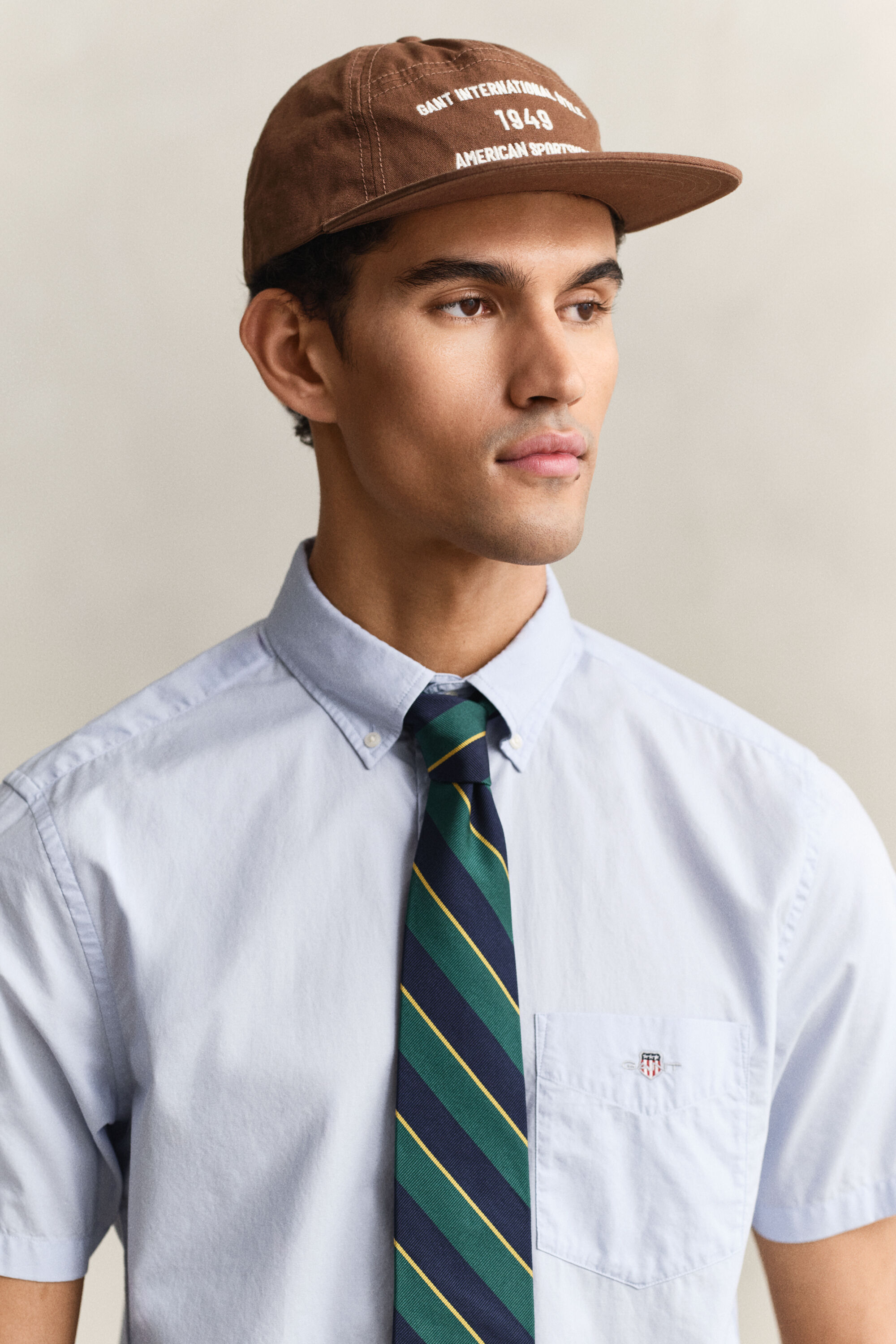 Klassisk poplin-skjorte med korte ærmer