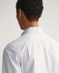 Slim fit tætvævet skjorte