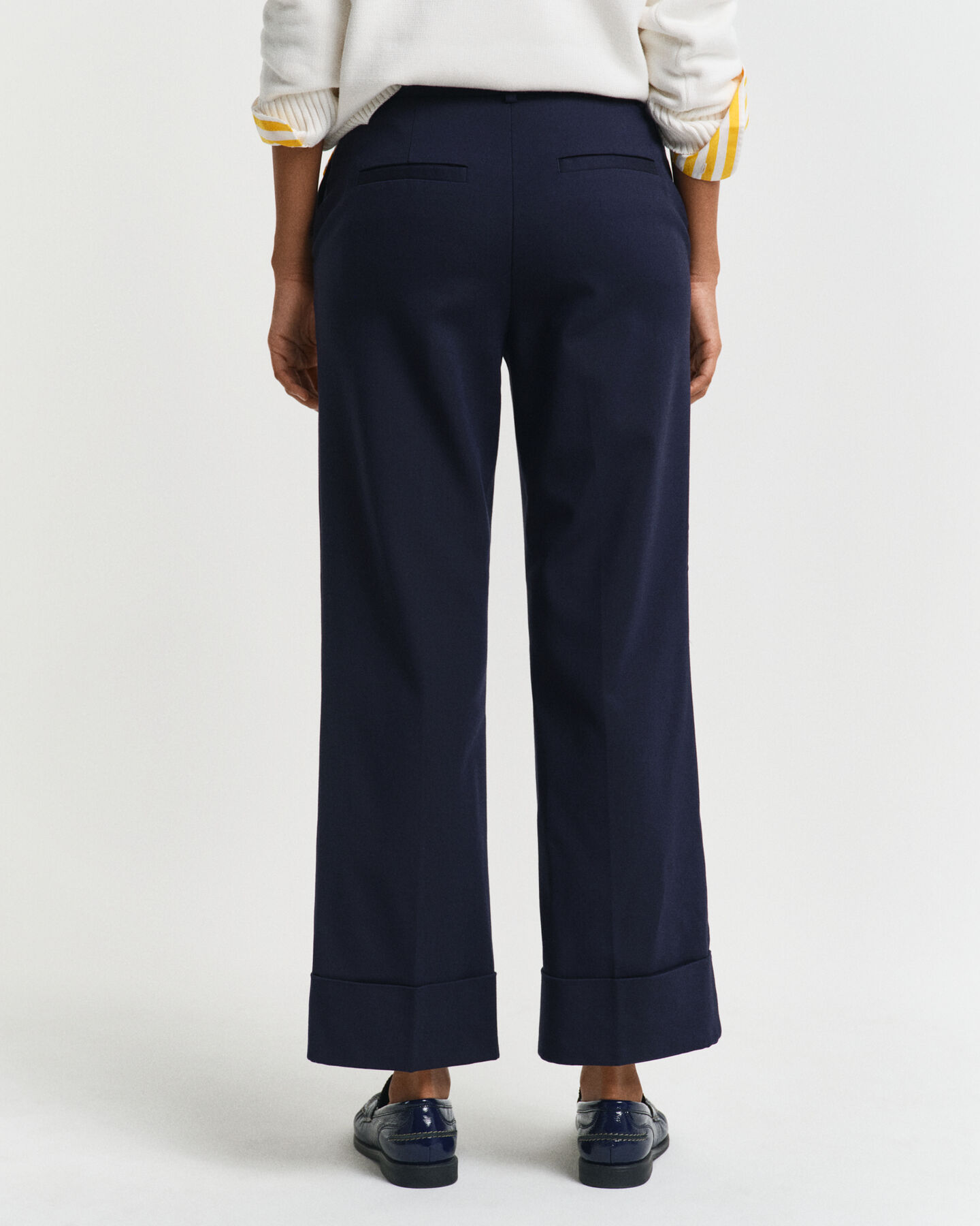 Bukser med folder og ombuk