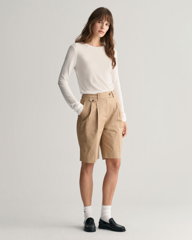 Let T-shirt med lange ærmer