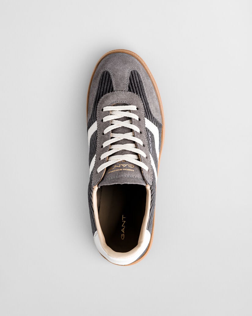 Cuzima sneakers af jernbanefløjl