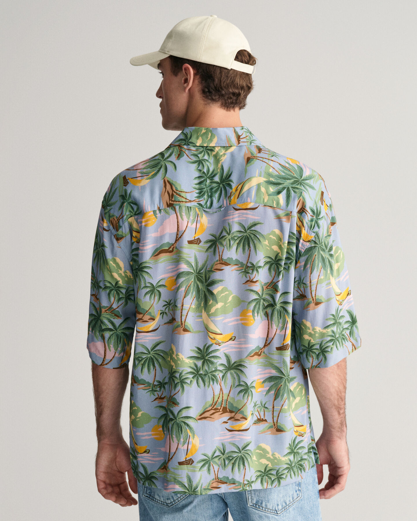 Relaxed Fit Hawaiian Print skjorte med korte ærmer