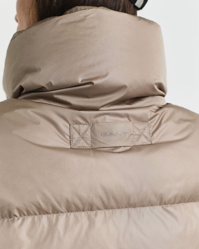 Relaxed fit dunjakke