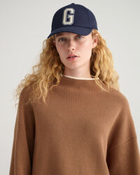 Ribstrikket sweater med mock-neck