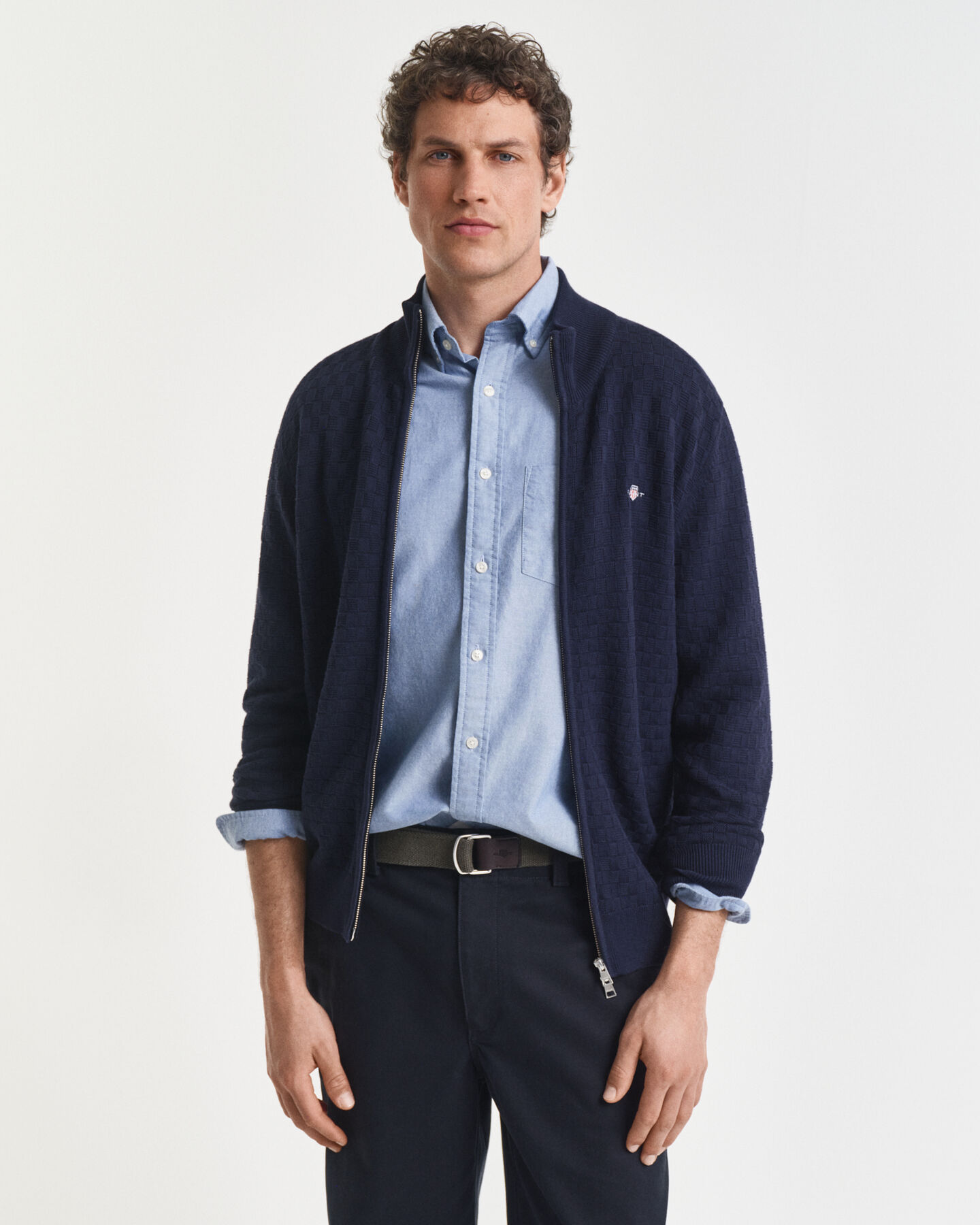 Sweater med mikrotekstur og lynlås