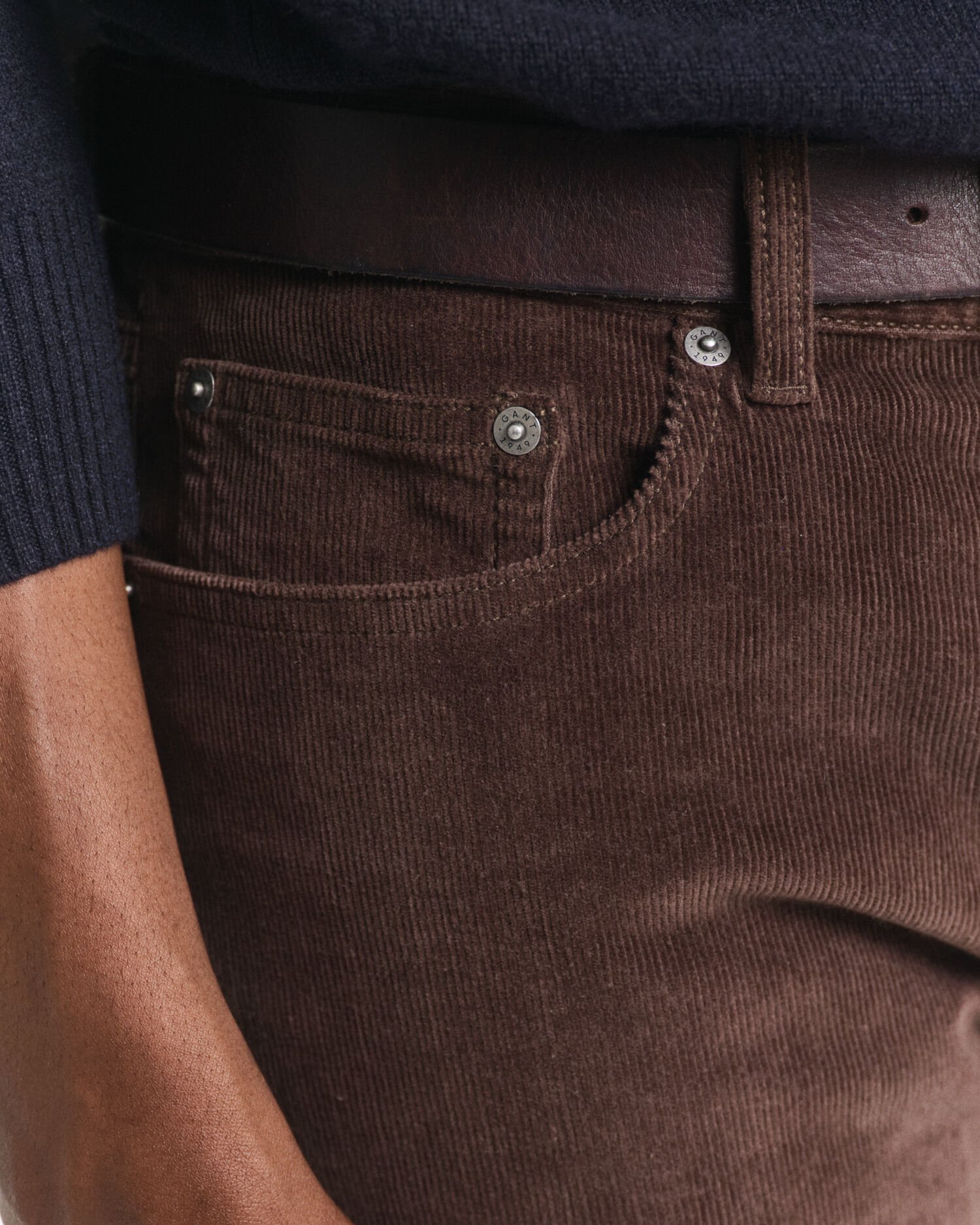 Regular fit jeans af jernbanefløjl