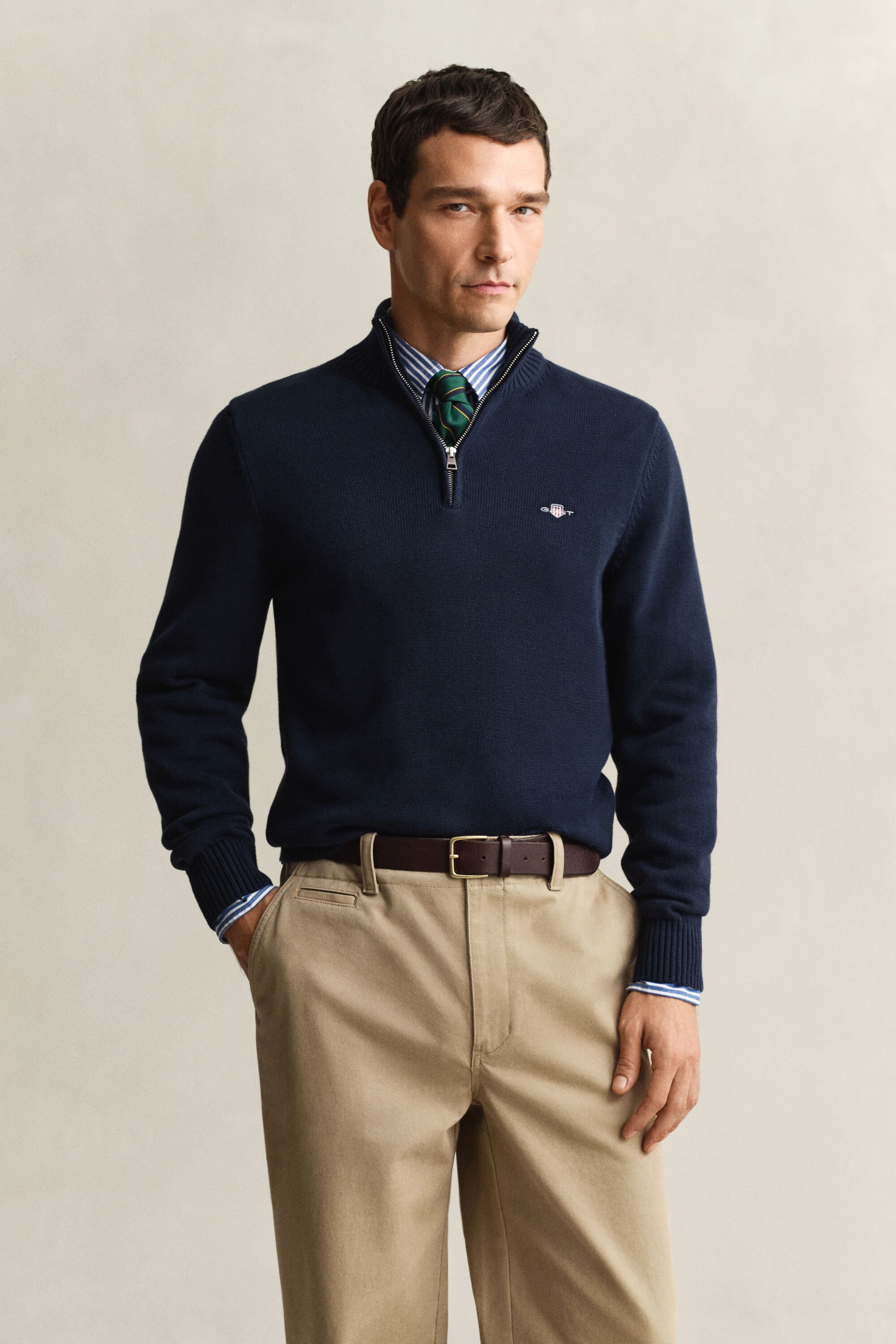 Afslappet sweater i bomuld med halv lynlås