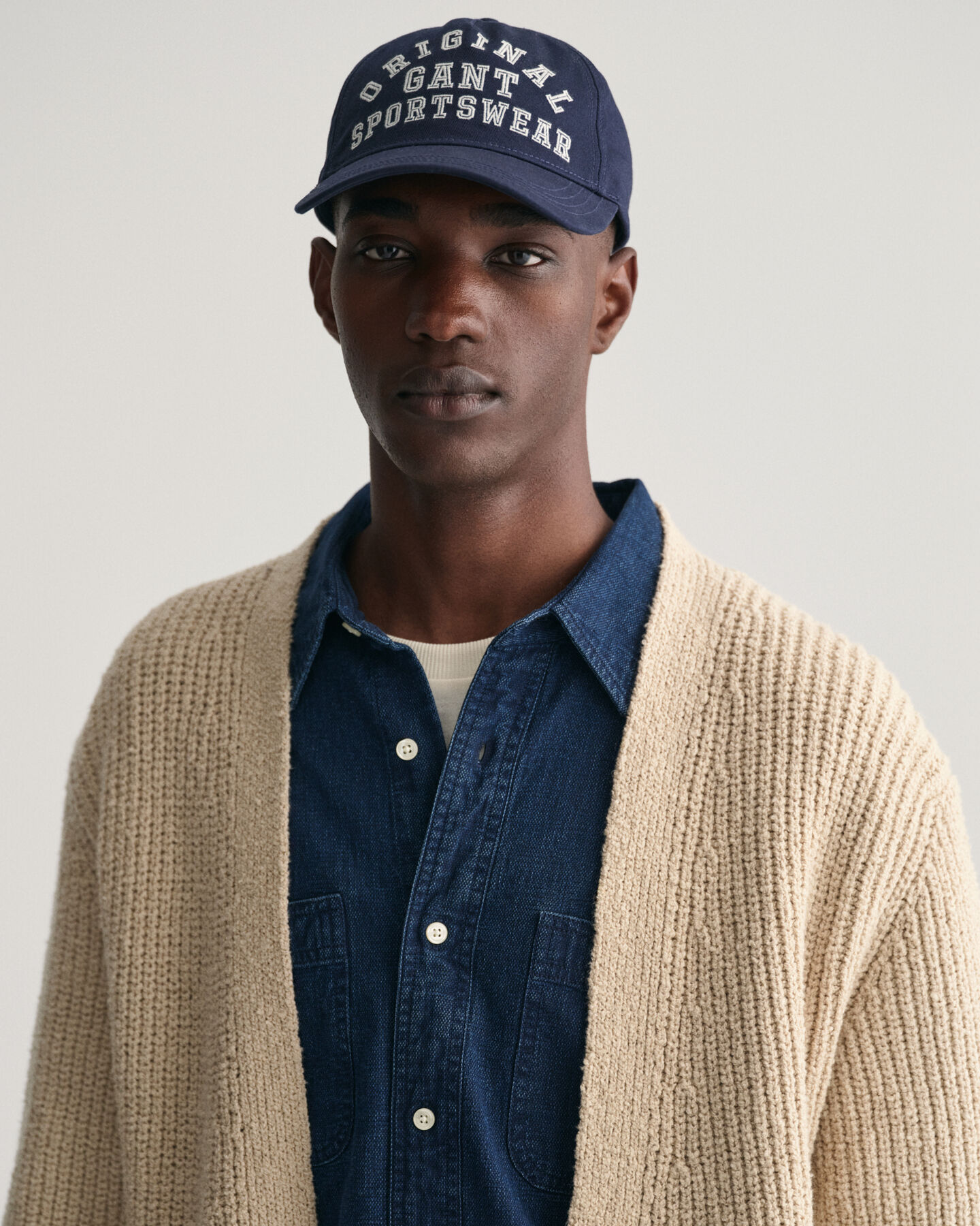 Ribstrikket cardigan i bouclé