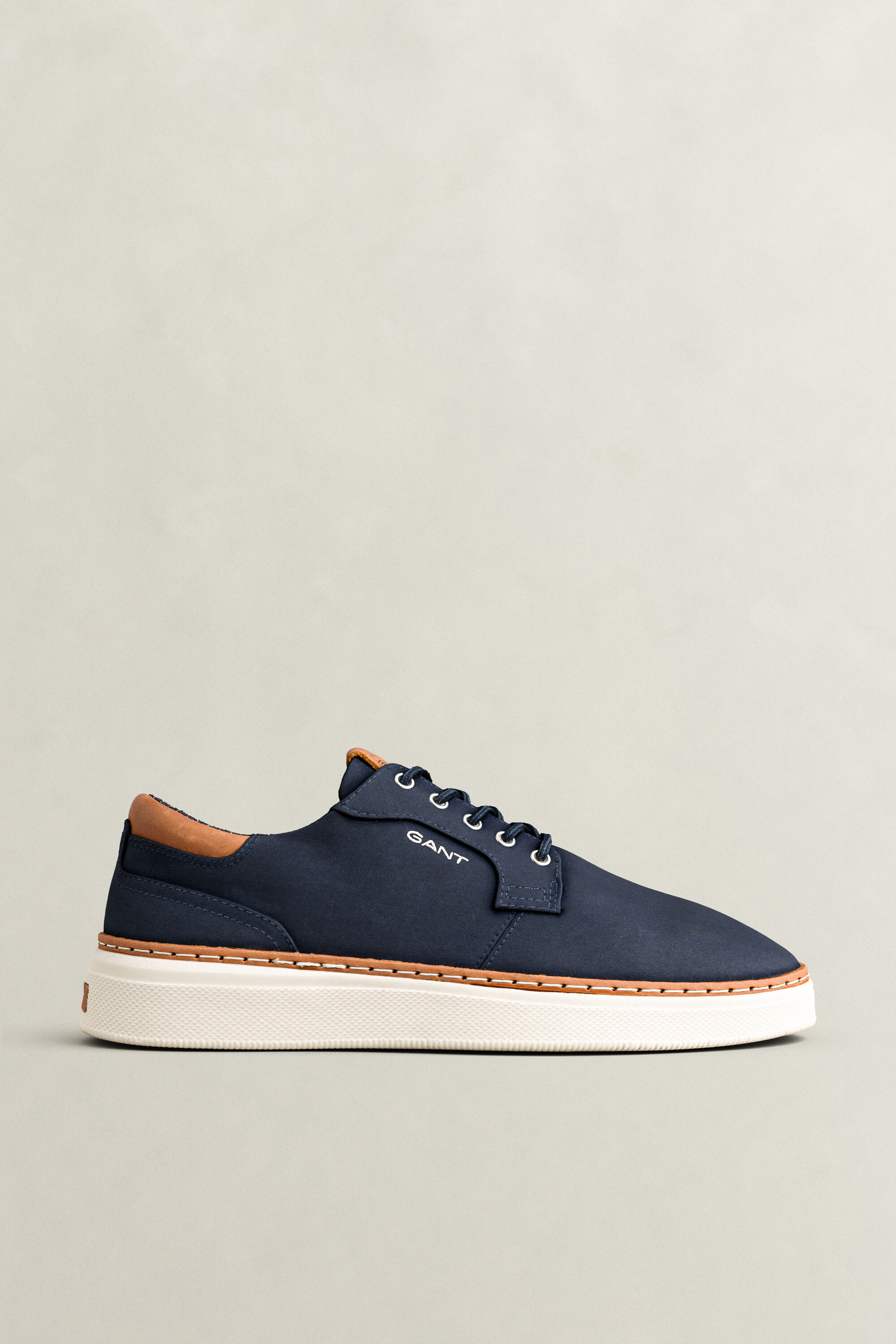 San Prep sneakers