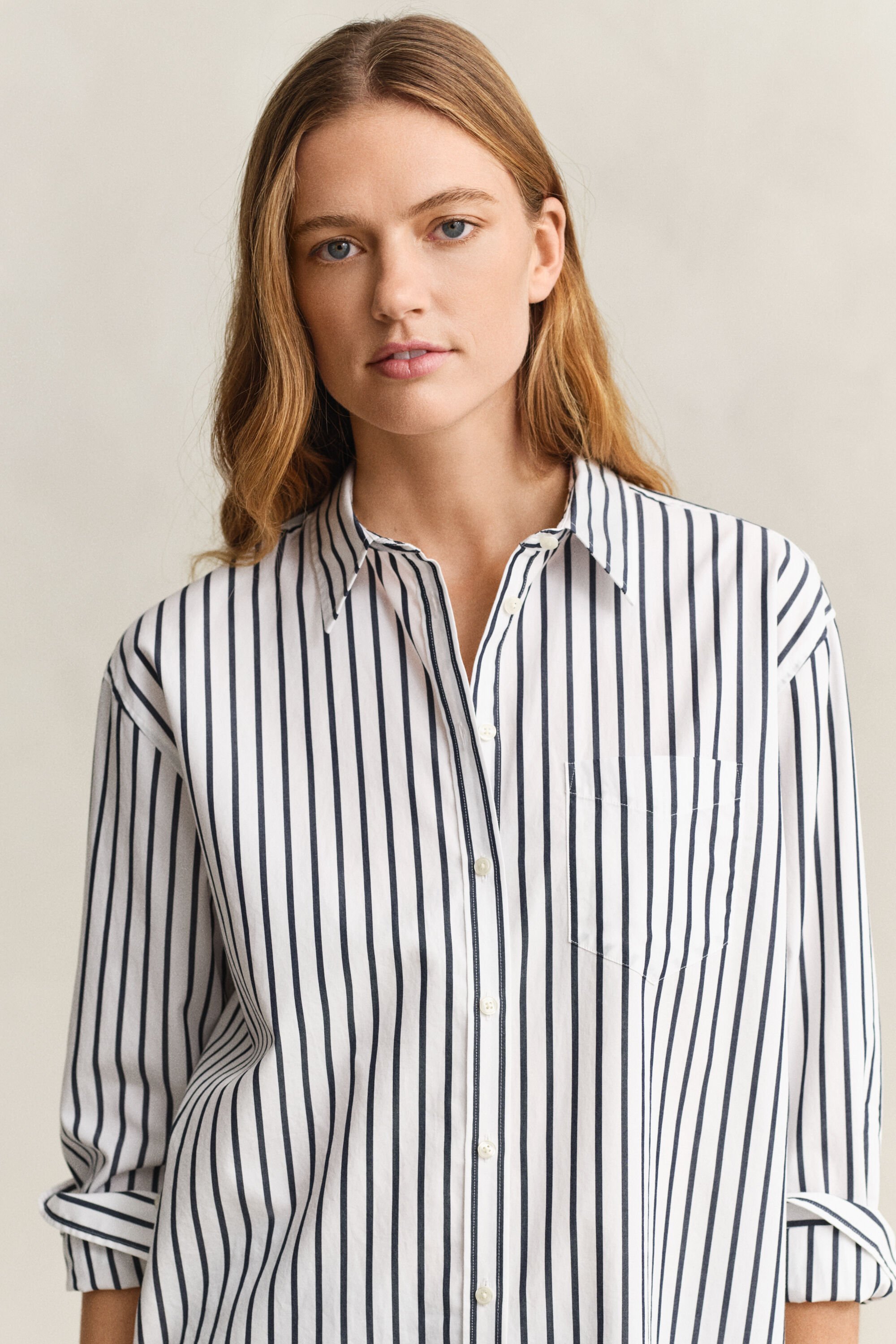Relaxed fit klassisk stribet poplin-skjorte