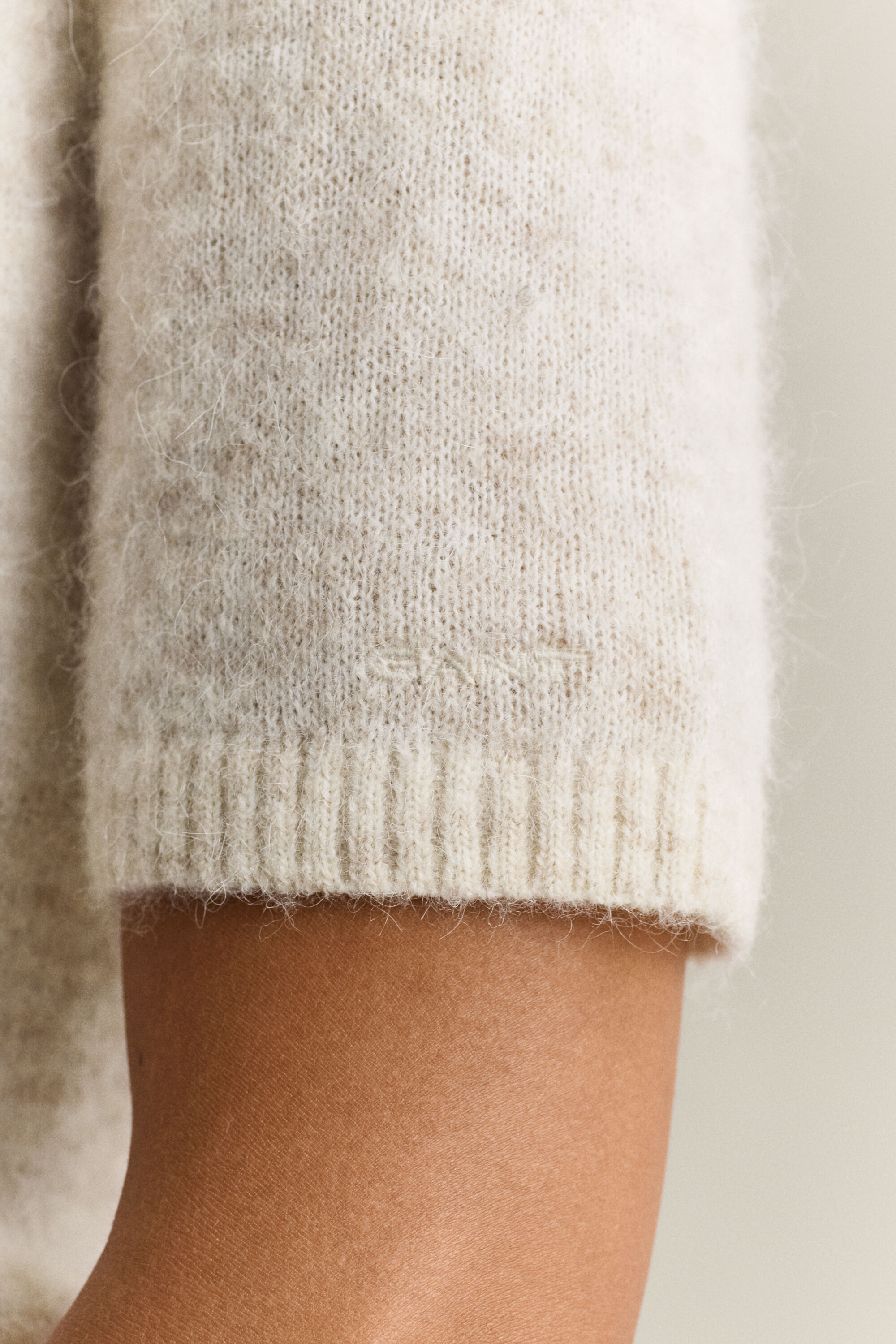 Kortærmet sweater i blanding af alpakauld