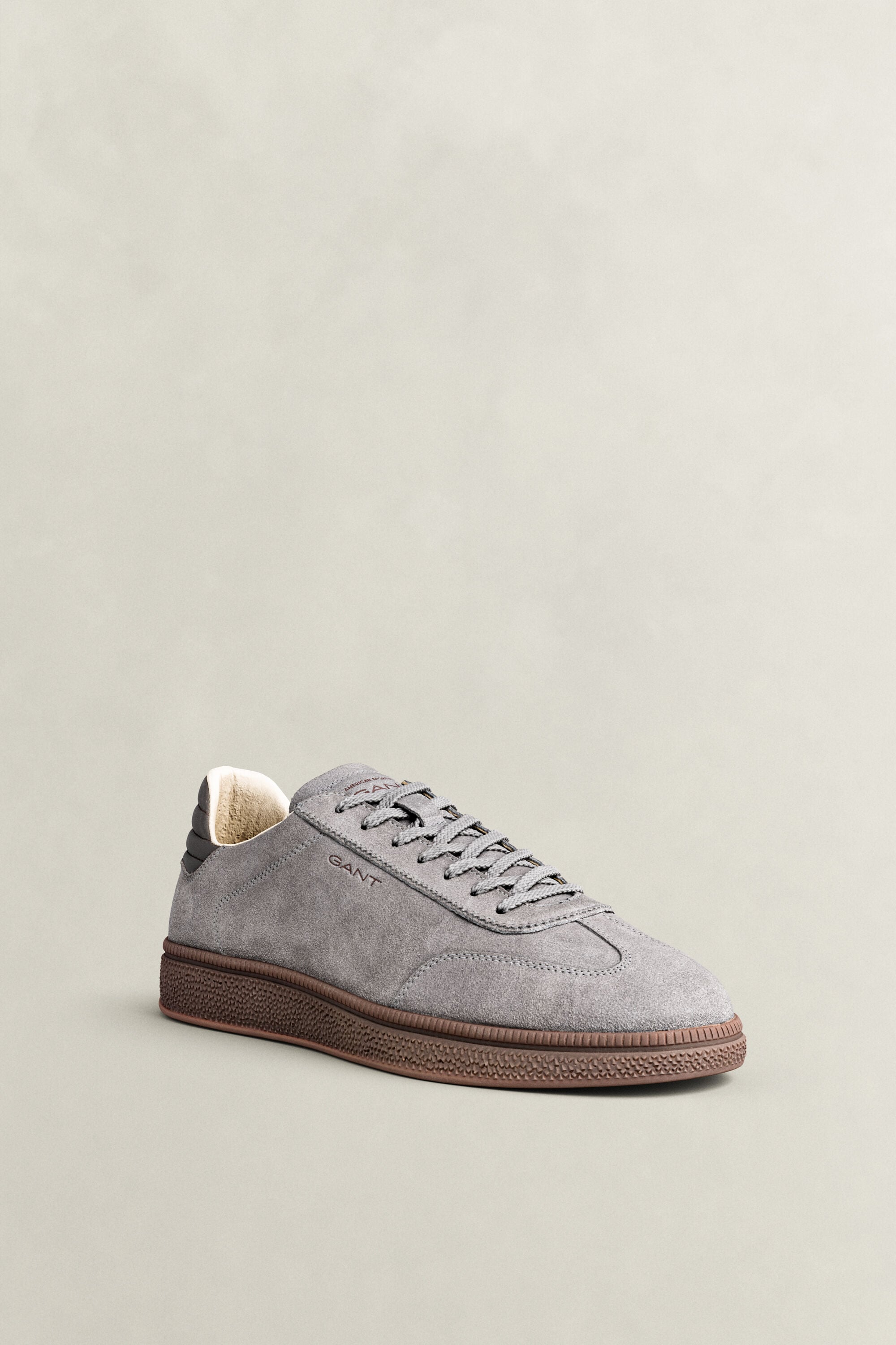 Cuzmo sneakers i ruskind