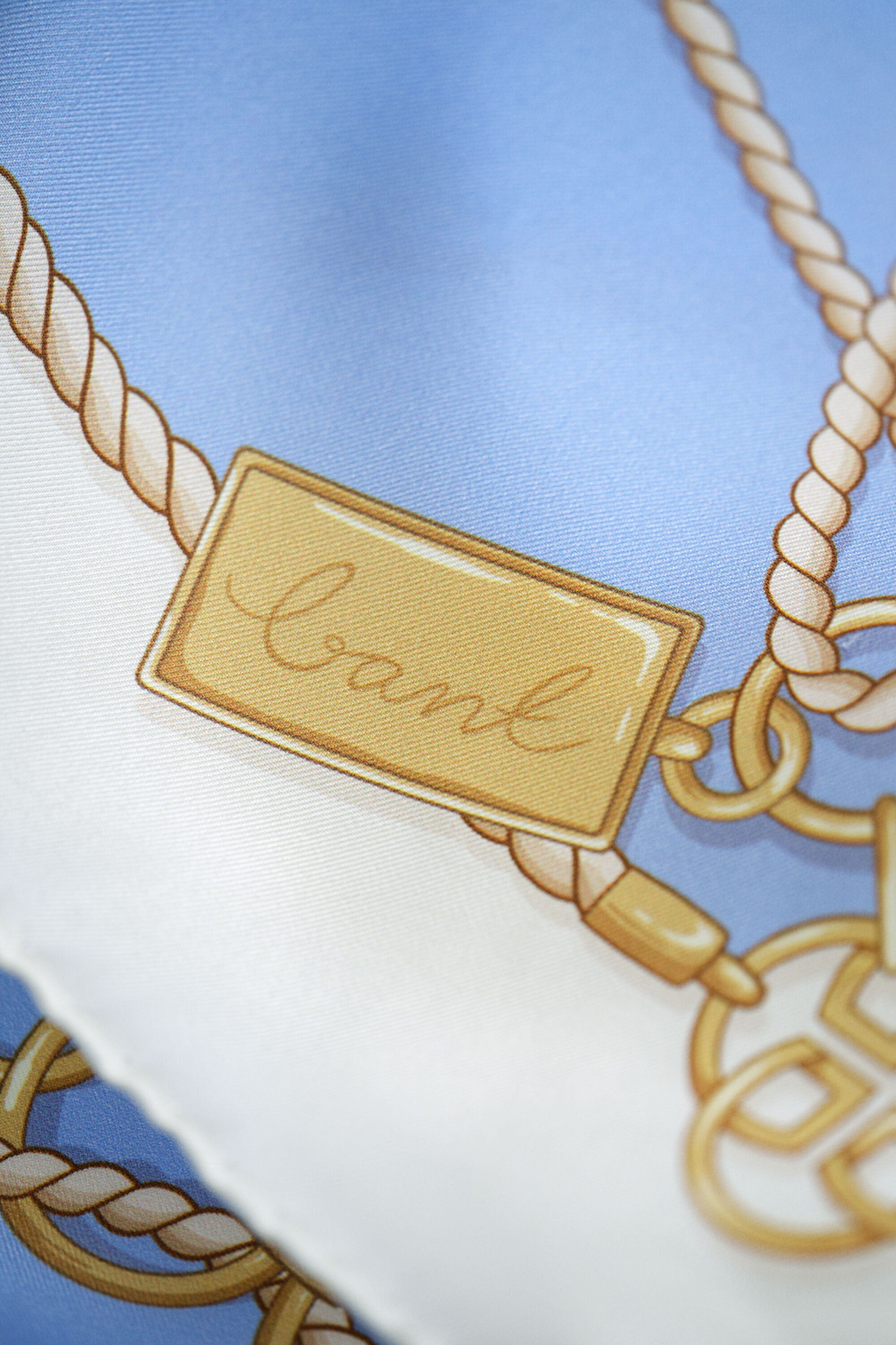 Silketørklæde med kædetryk