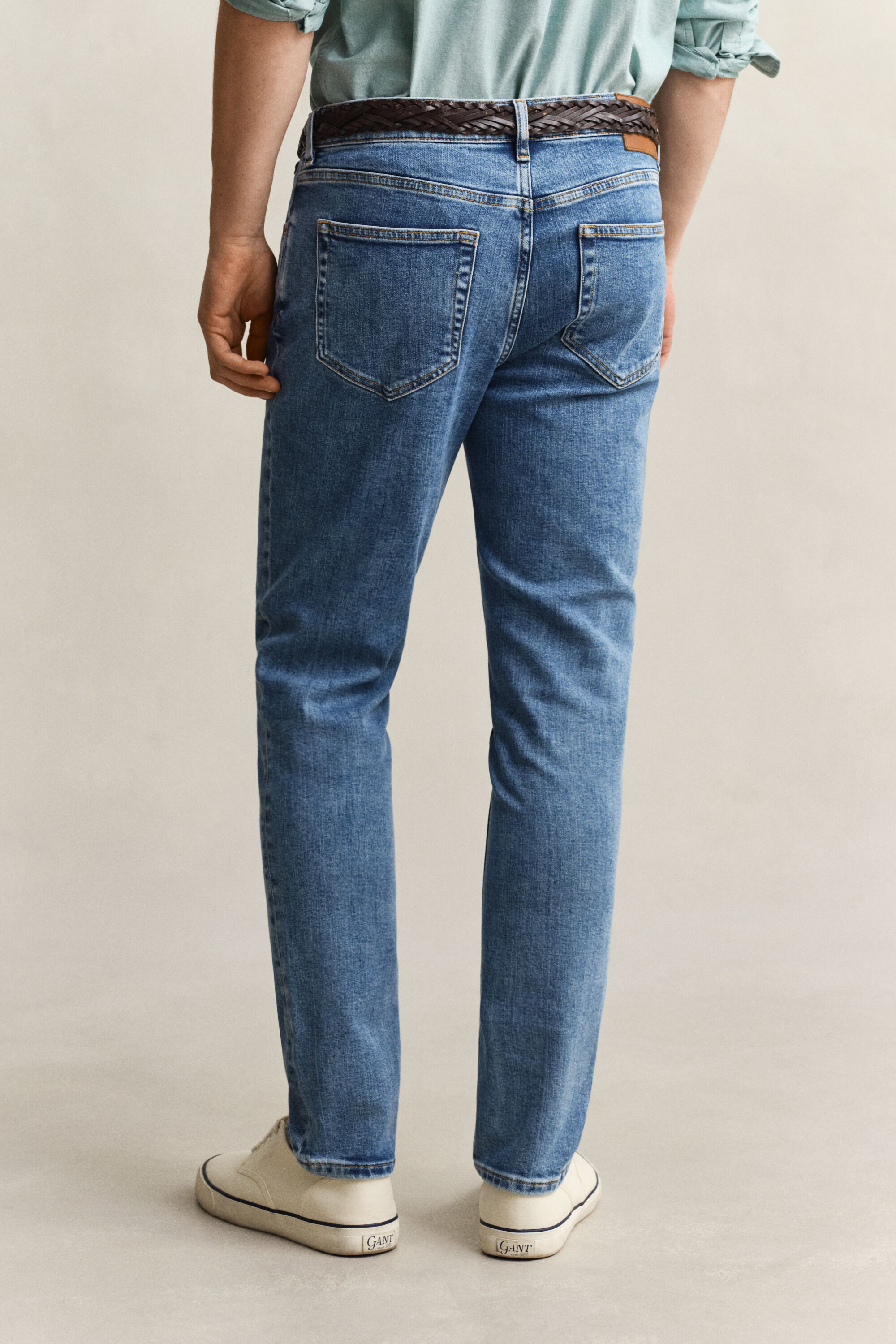 Slim fit jeans i let vask